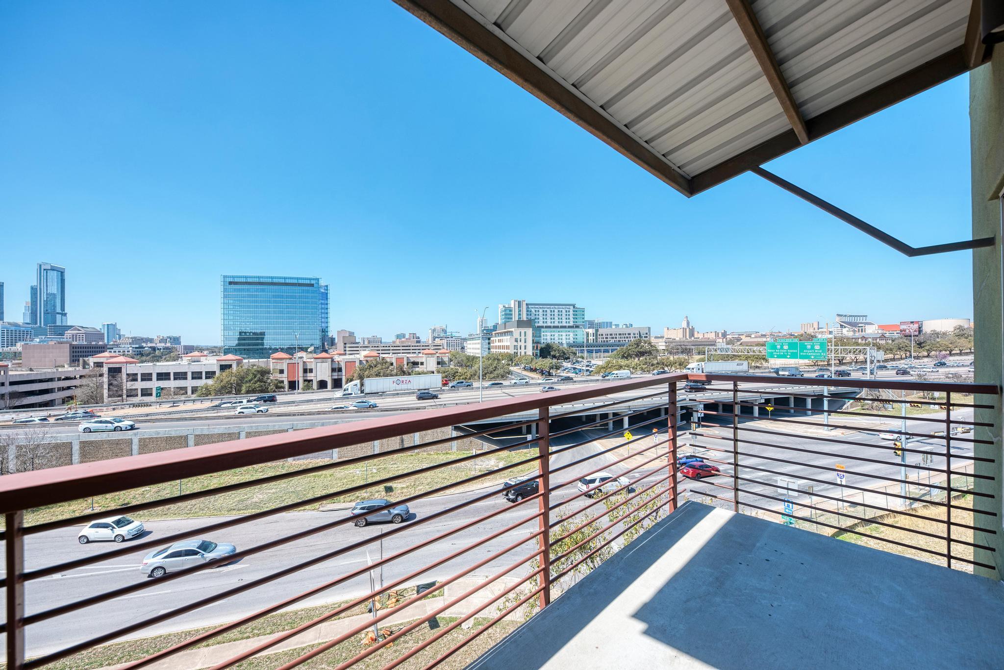 807 E 14th St # 306, Austin, TX 78702