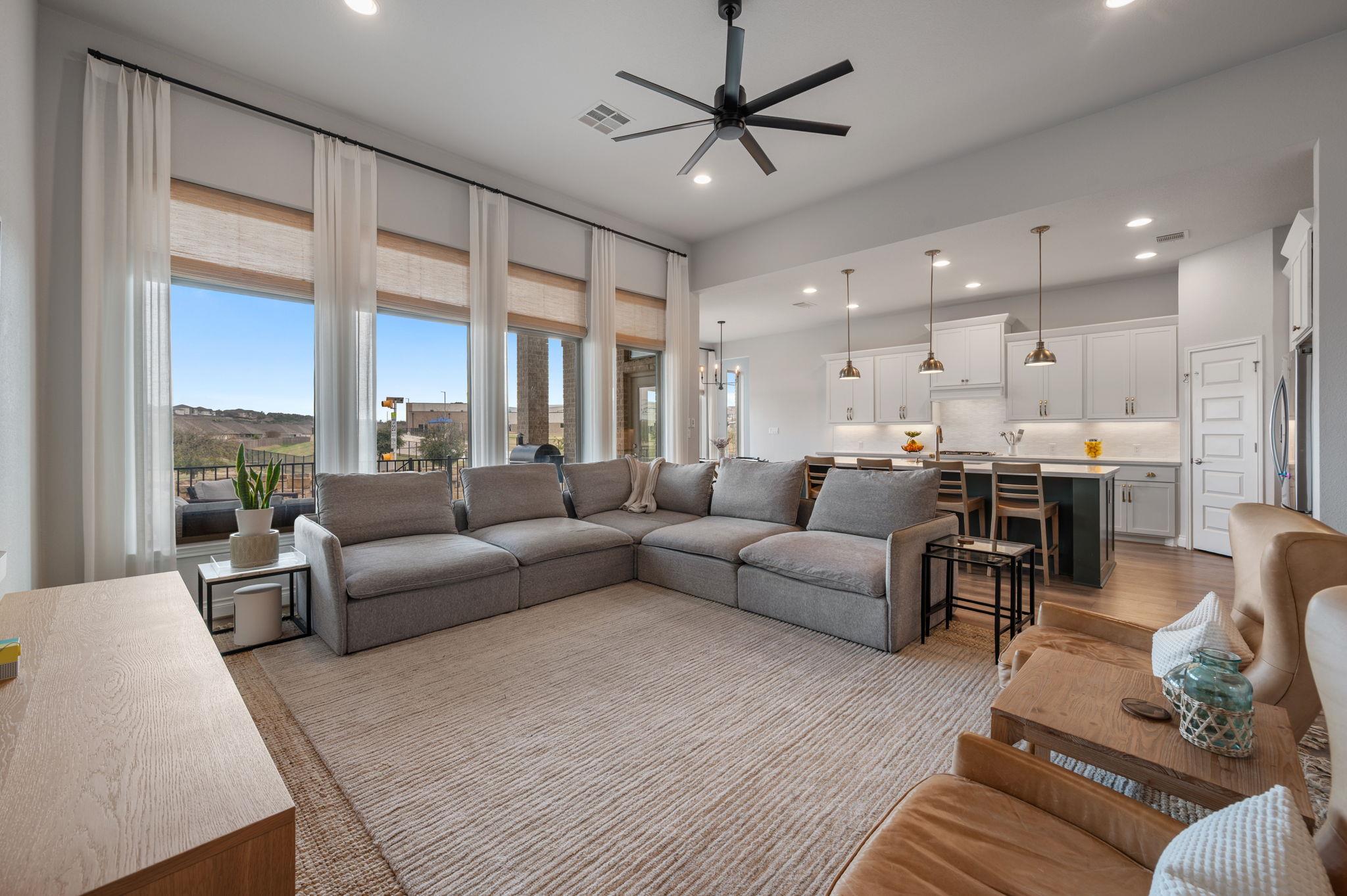 924 Hornsby Holw, Leander, TX 78641