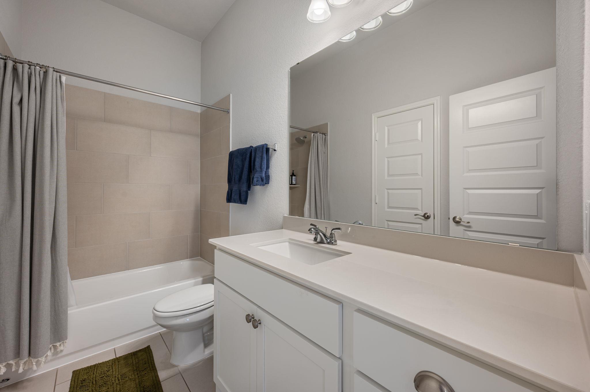 924 Hornsby Holw, Leander, TX 78641