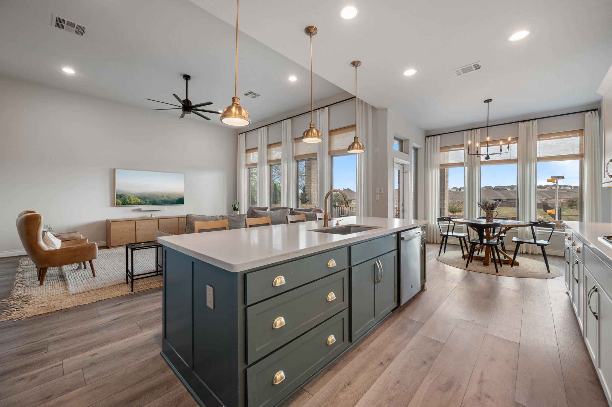 924 Hornsby Holw, Leander, TX 78641