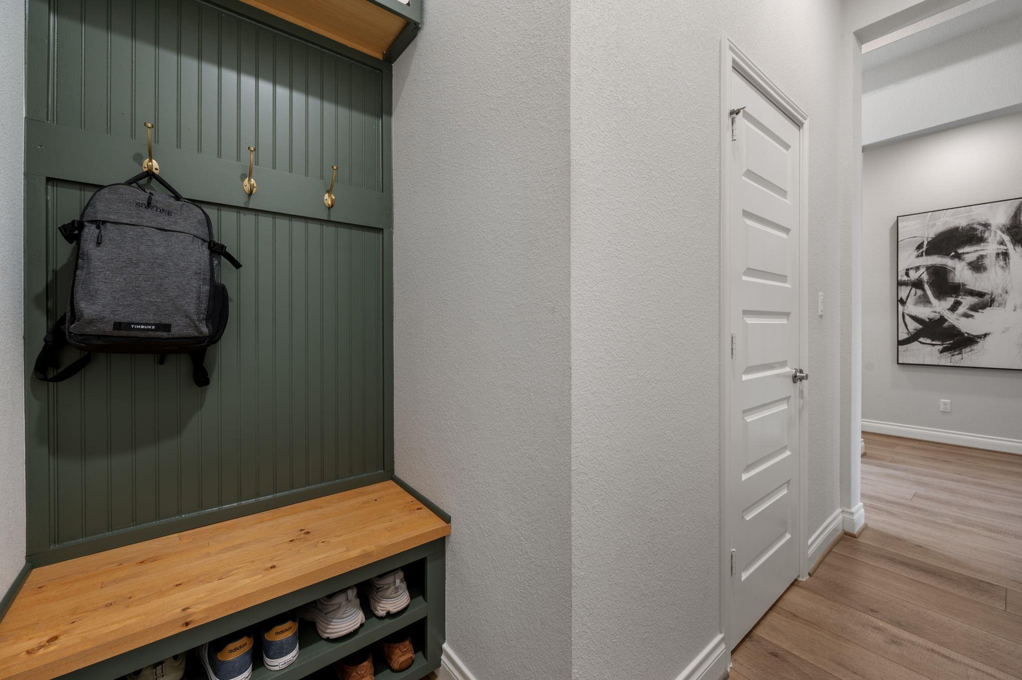 924 Hornsby Holw, Leander, TX 78641