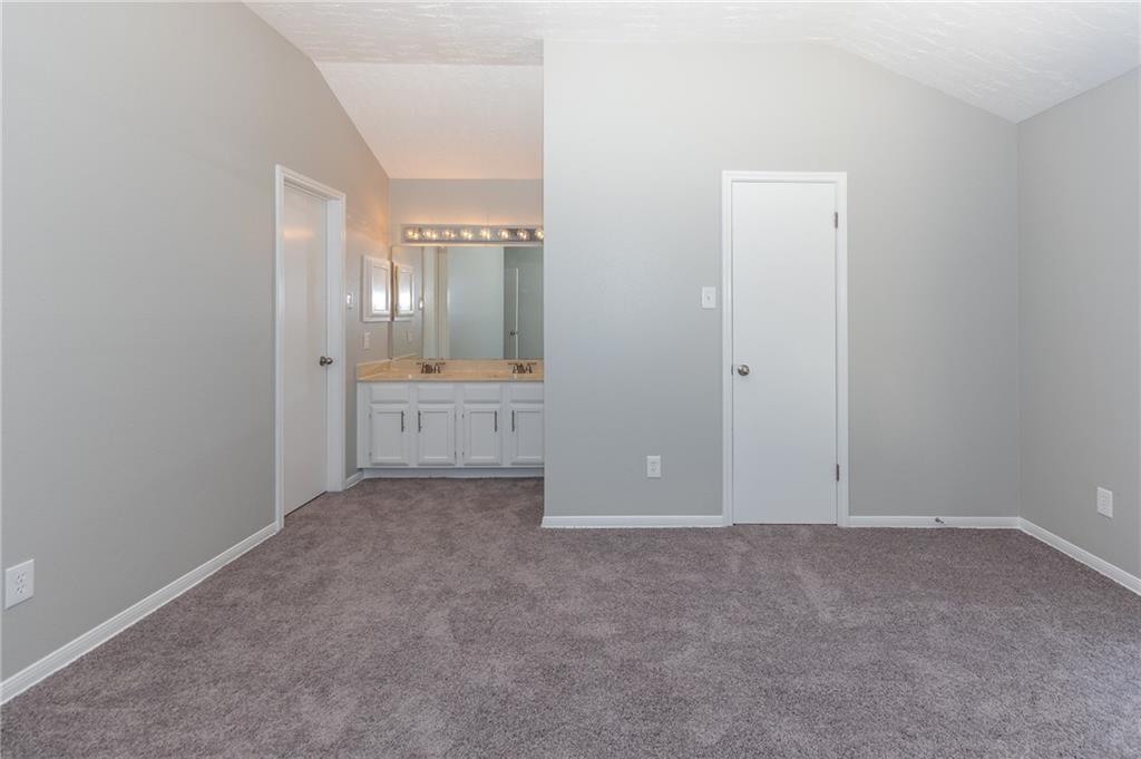 1500 Pigeon Forge Rd, Pflugerville, TX 78660