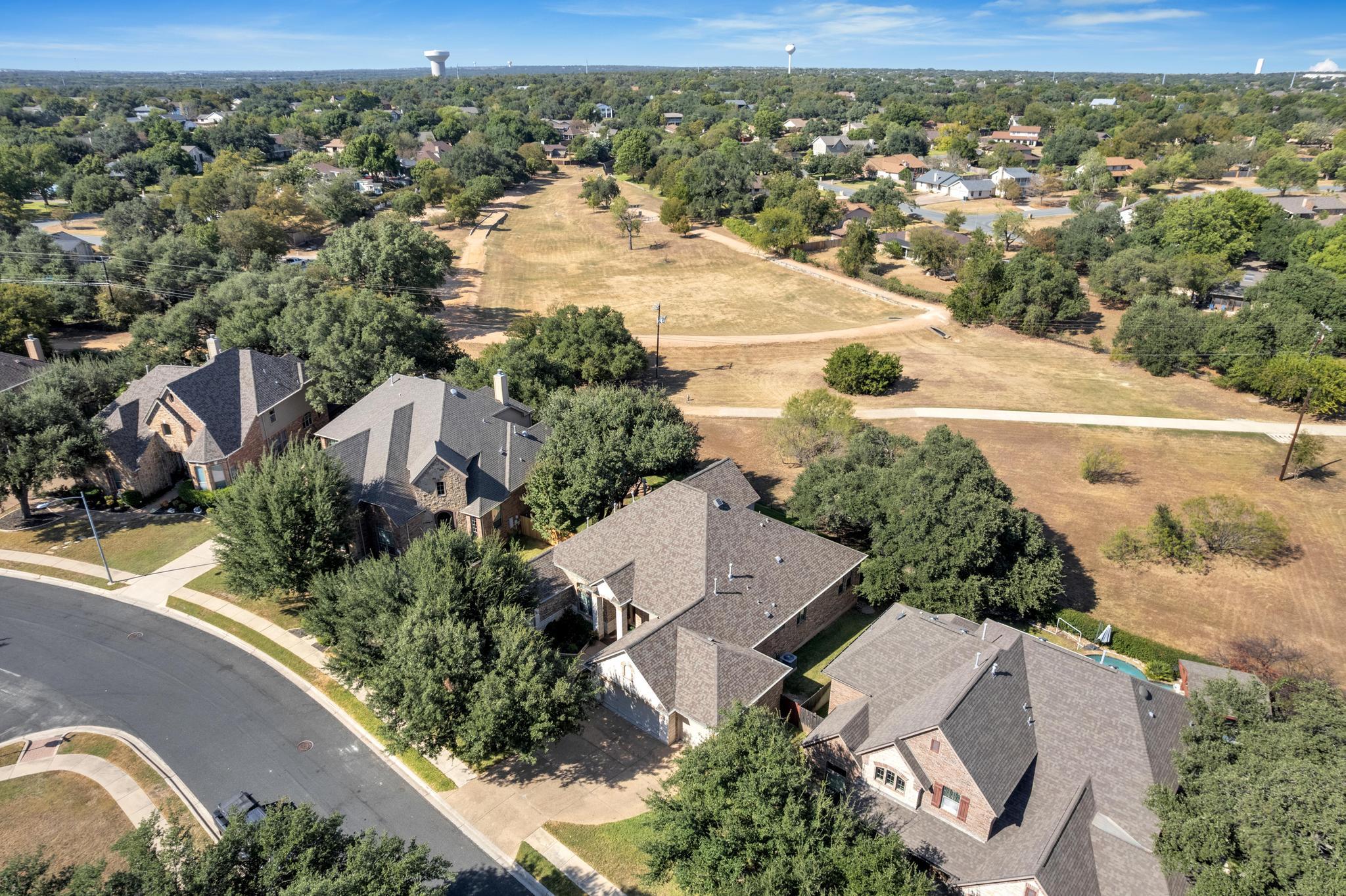 3526 Aquamarine Dr, Round Rock, TX 78681