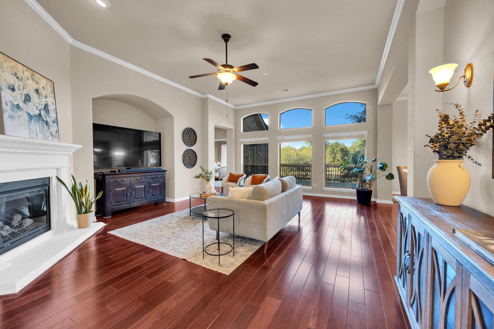 3526 Aquamarine Dr, Round Rock, TX 78681