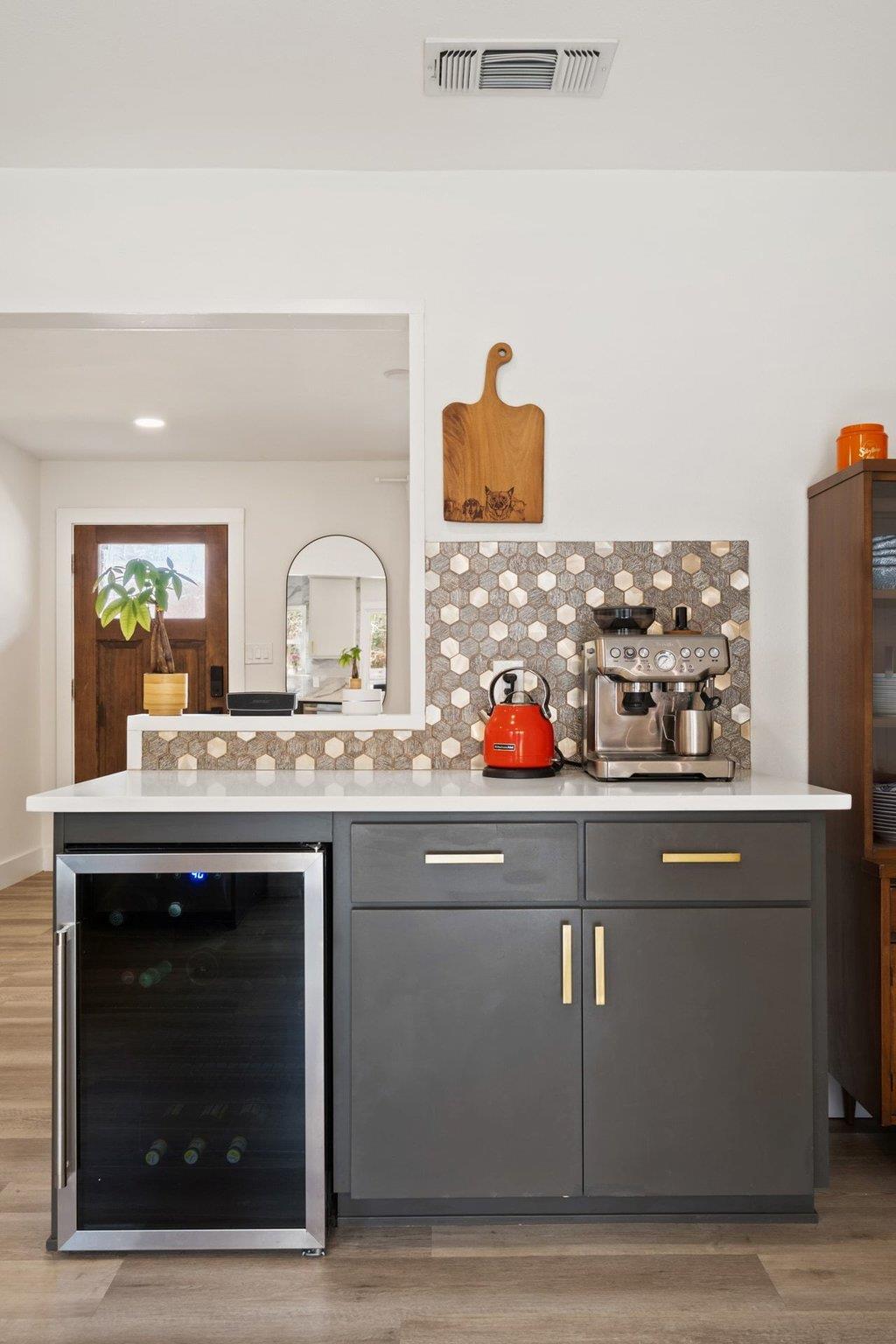 4705 Old Castle Rd, Austin, TX 78745