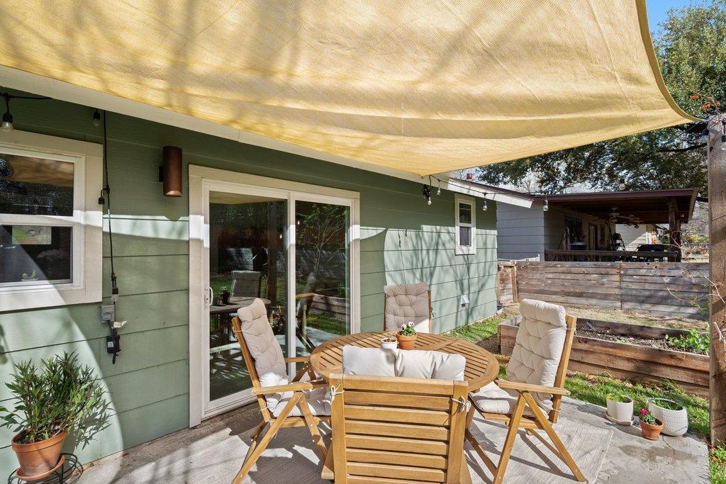 4705 Old Castle Rd, Austin, TX 78745