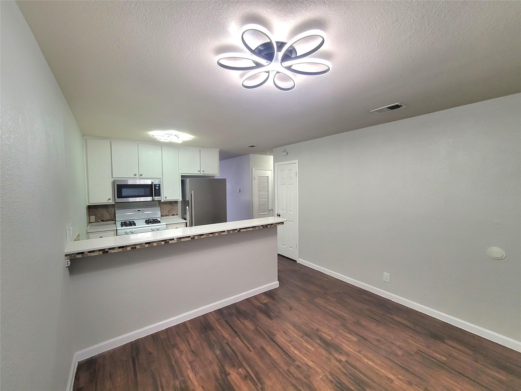 1410 Valleyridge Dr # A, Austin, TX 78704