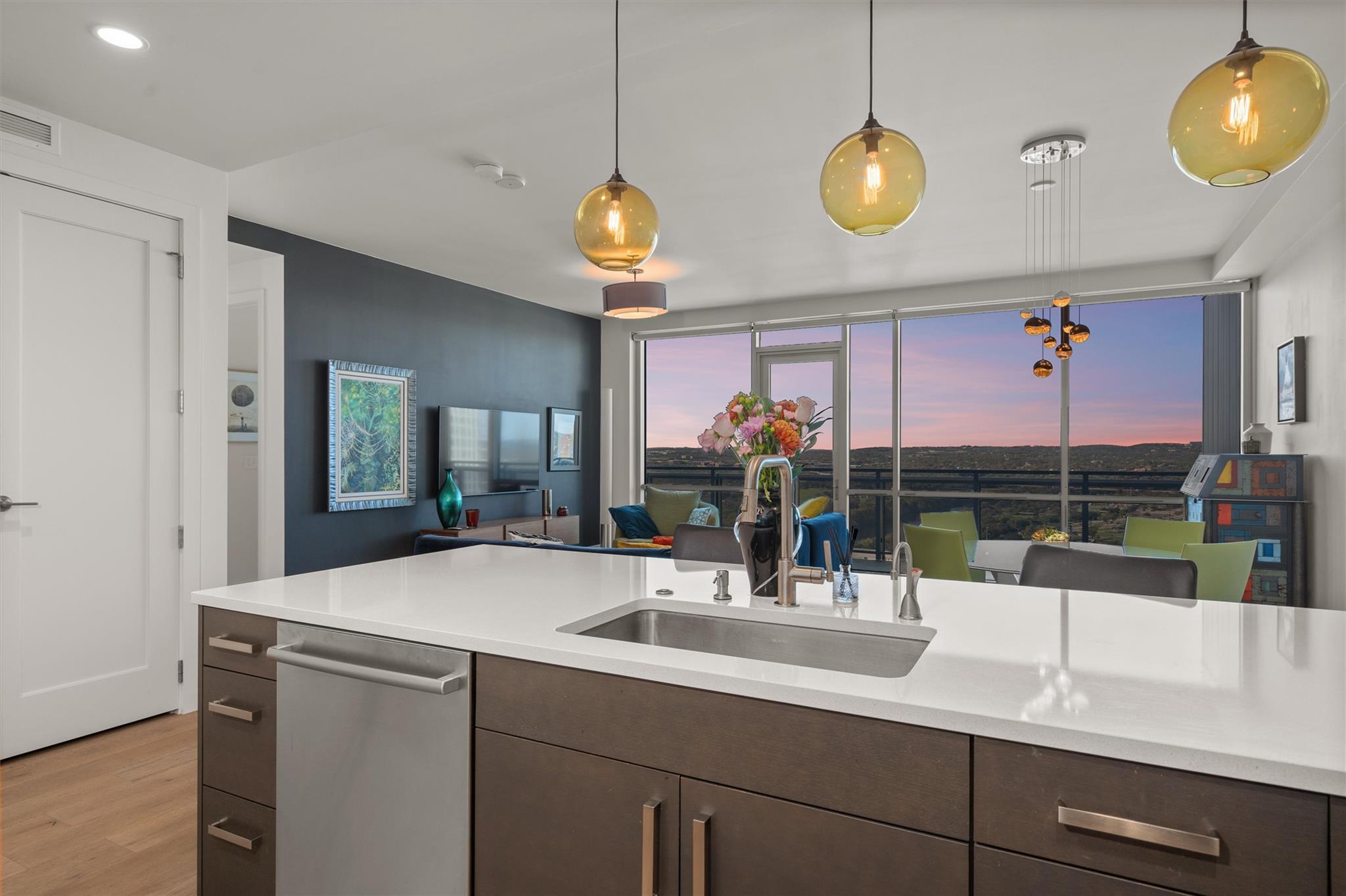 222 West Ave # 2806, Austin, TX 78701