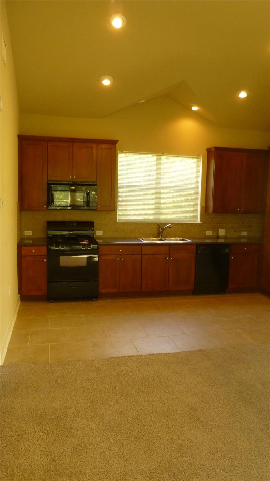 1601 Miriam Ave # 313, Austin, TX 78702