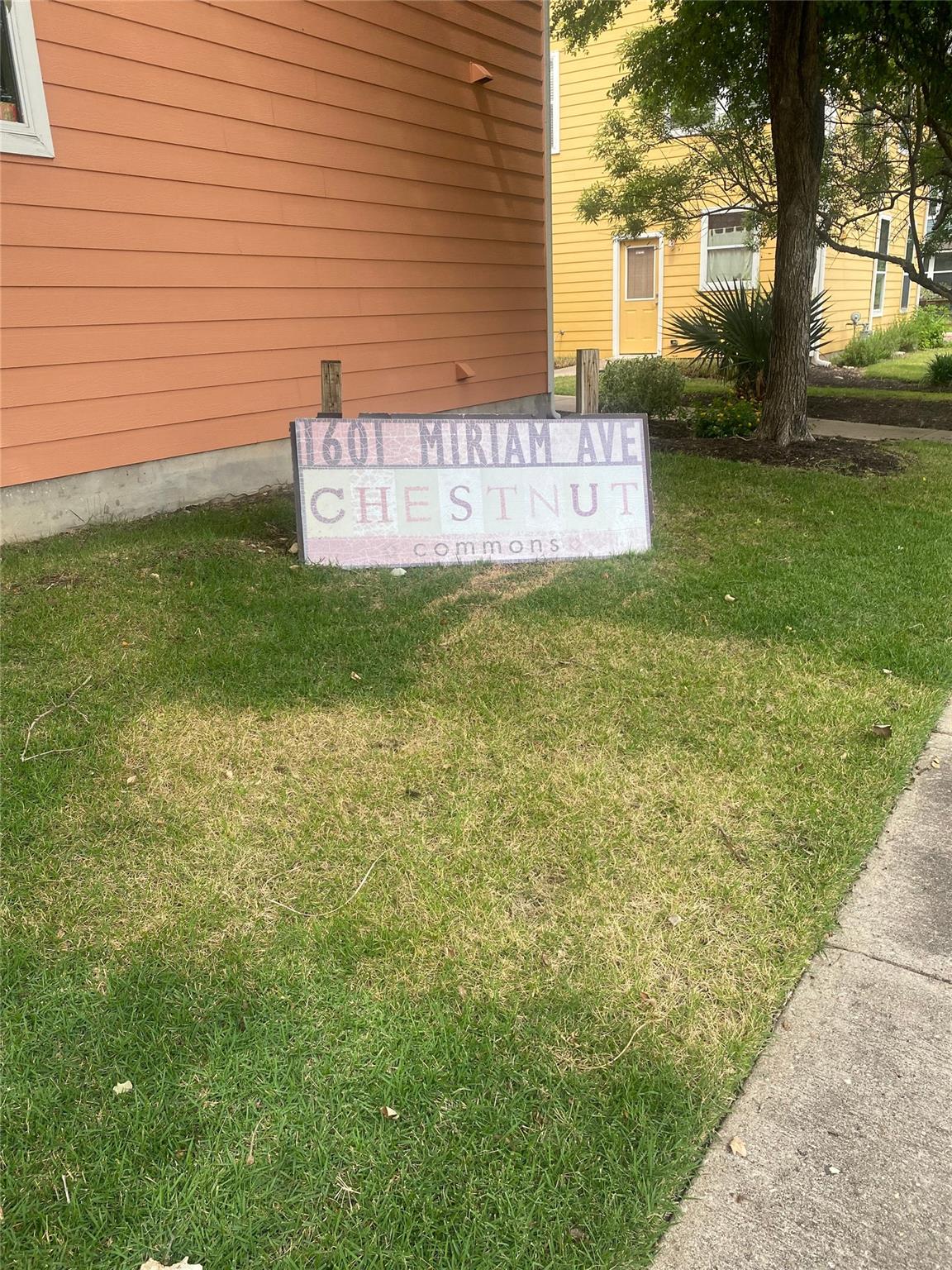 1601 Miriam Ave # 313, Austin, TX 78702