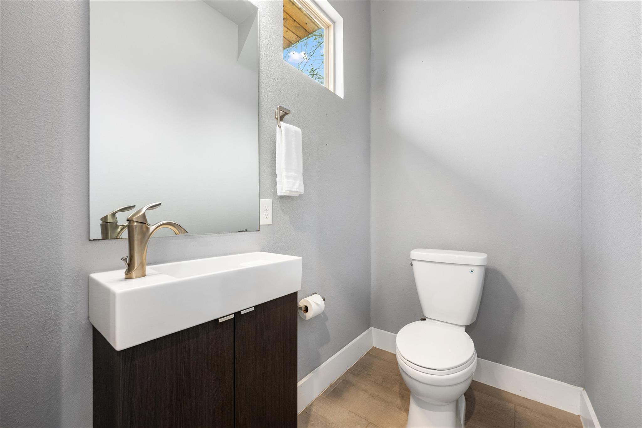 1310 Cedar Ave # 1, Austin, TX 78702