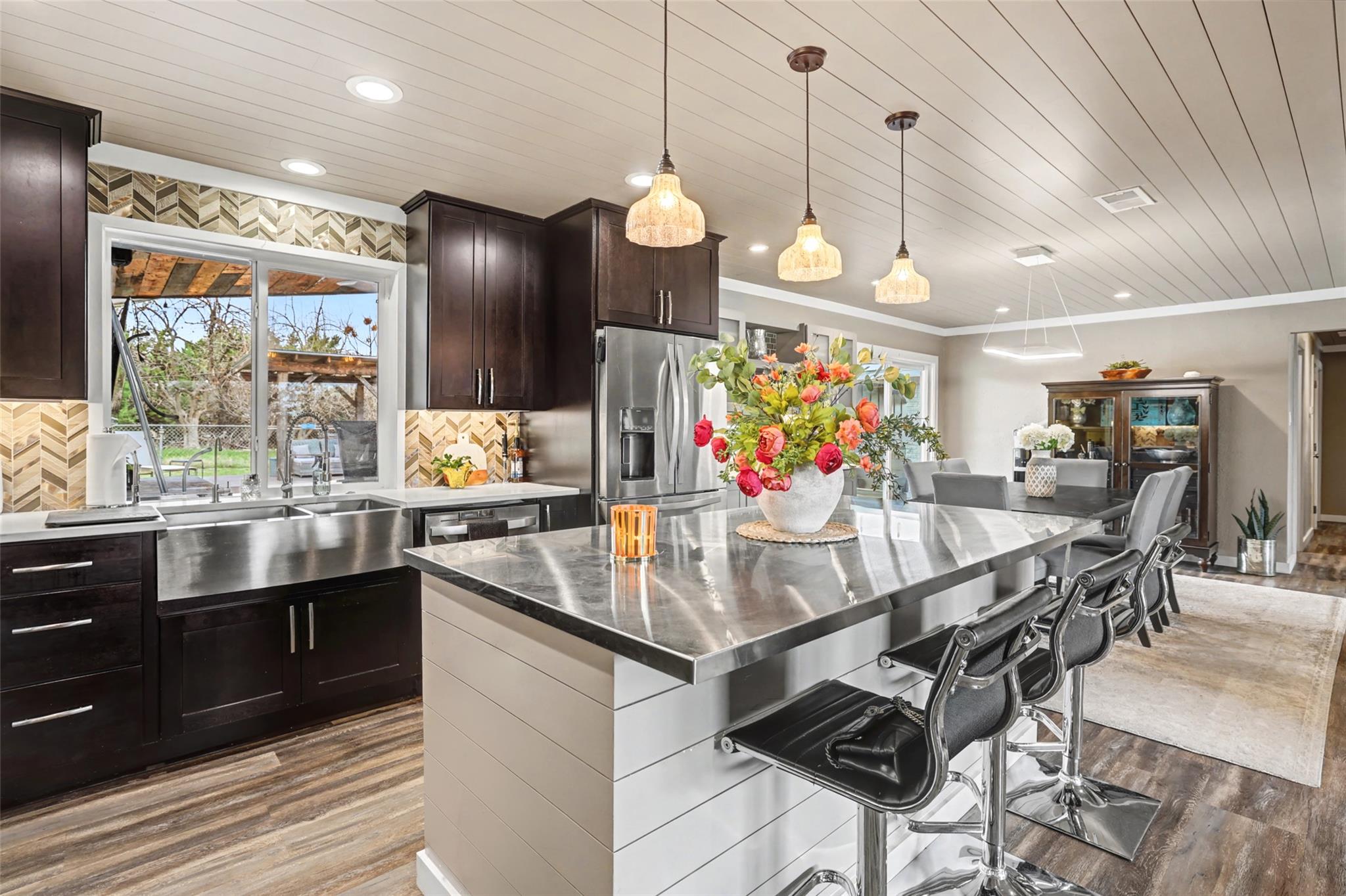 109 High Gabriel Dr, Leander, TX 78641