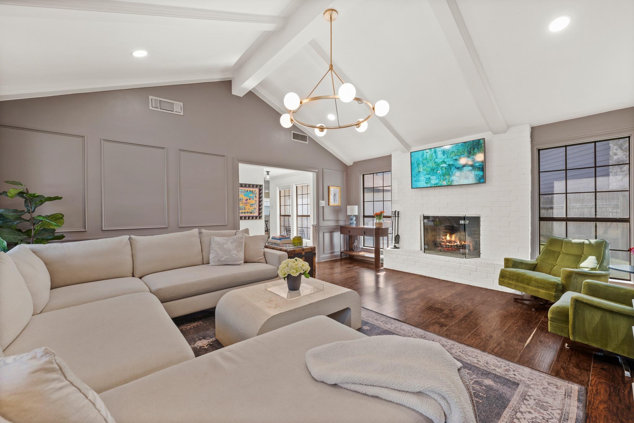 6107 Gardenridge Holw, Austin, TX 78750