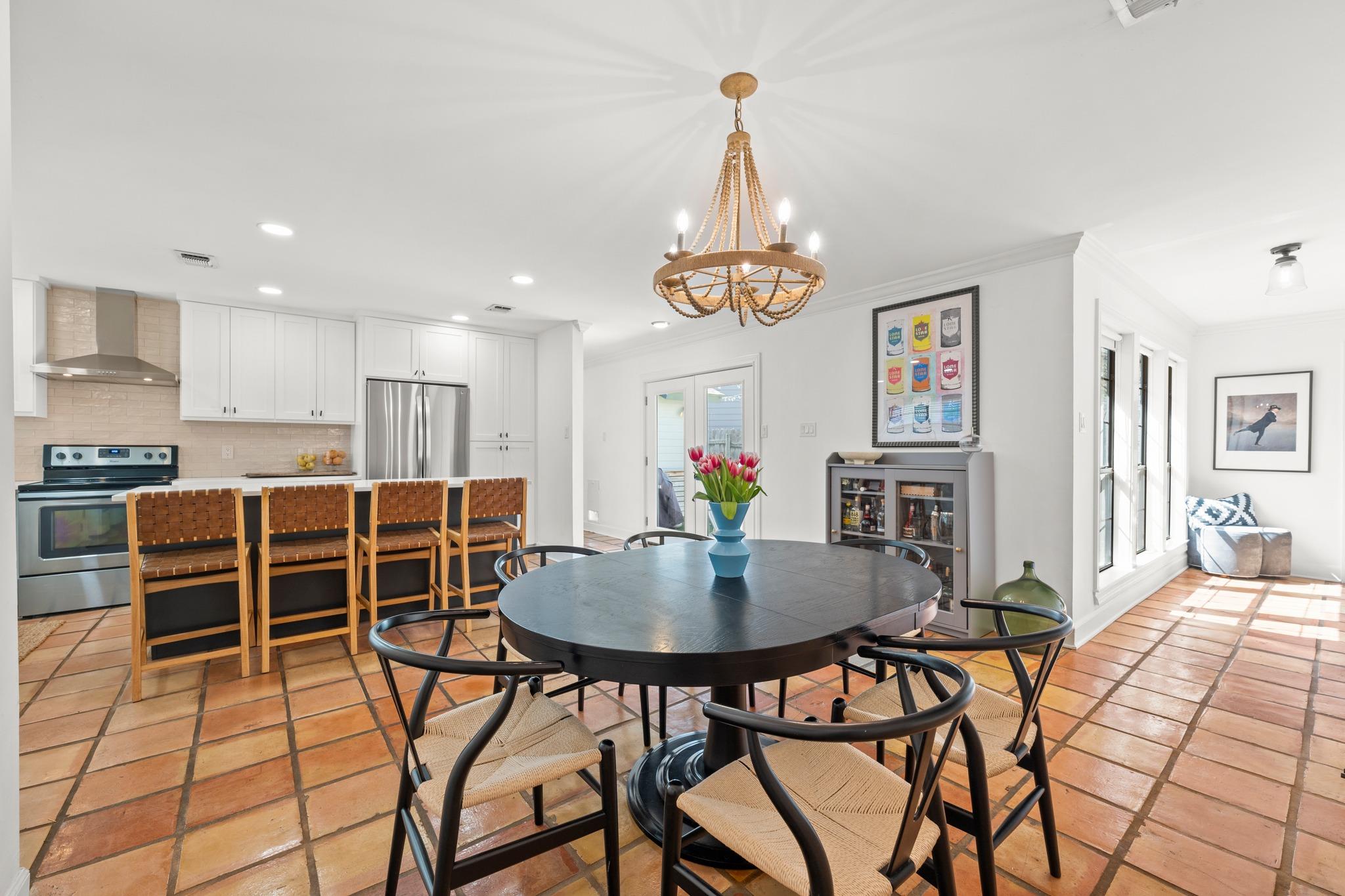 6107 Gardenridge Holw, Austin, TX 78750