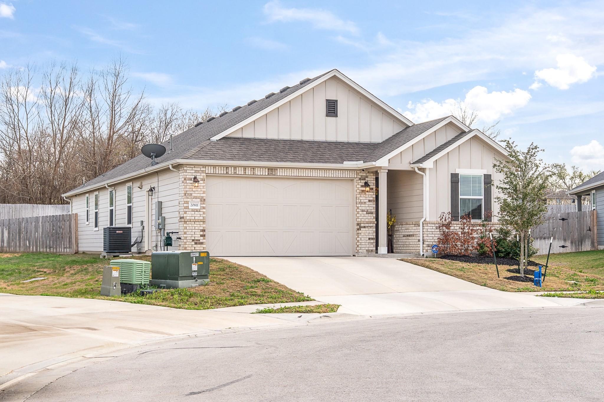 20811 Phebe Foster St, Manor, TX 78653