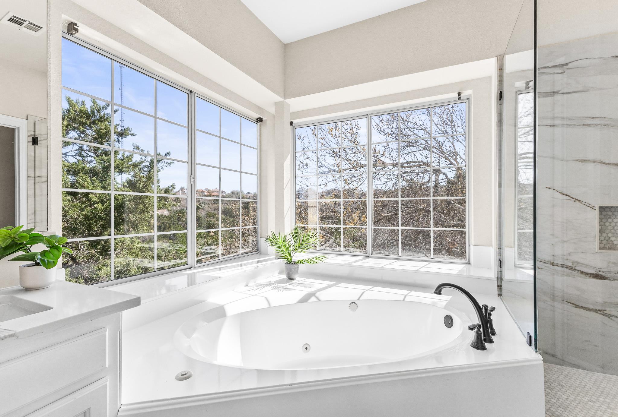 5901 Round Table Cv, Austin, TX 78746