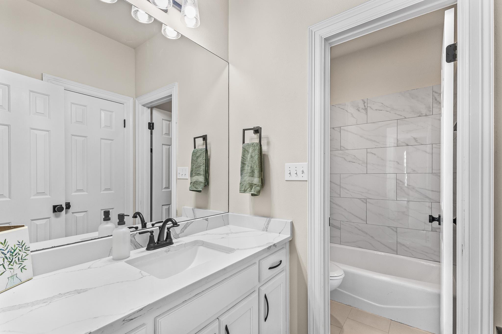 5901 Round Table Cv, Austin, TX 78746