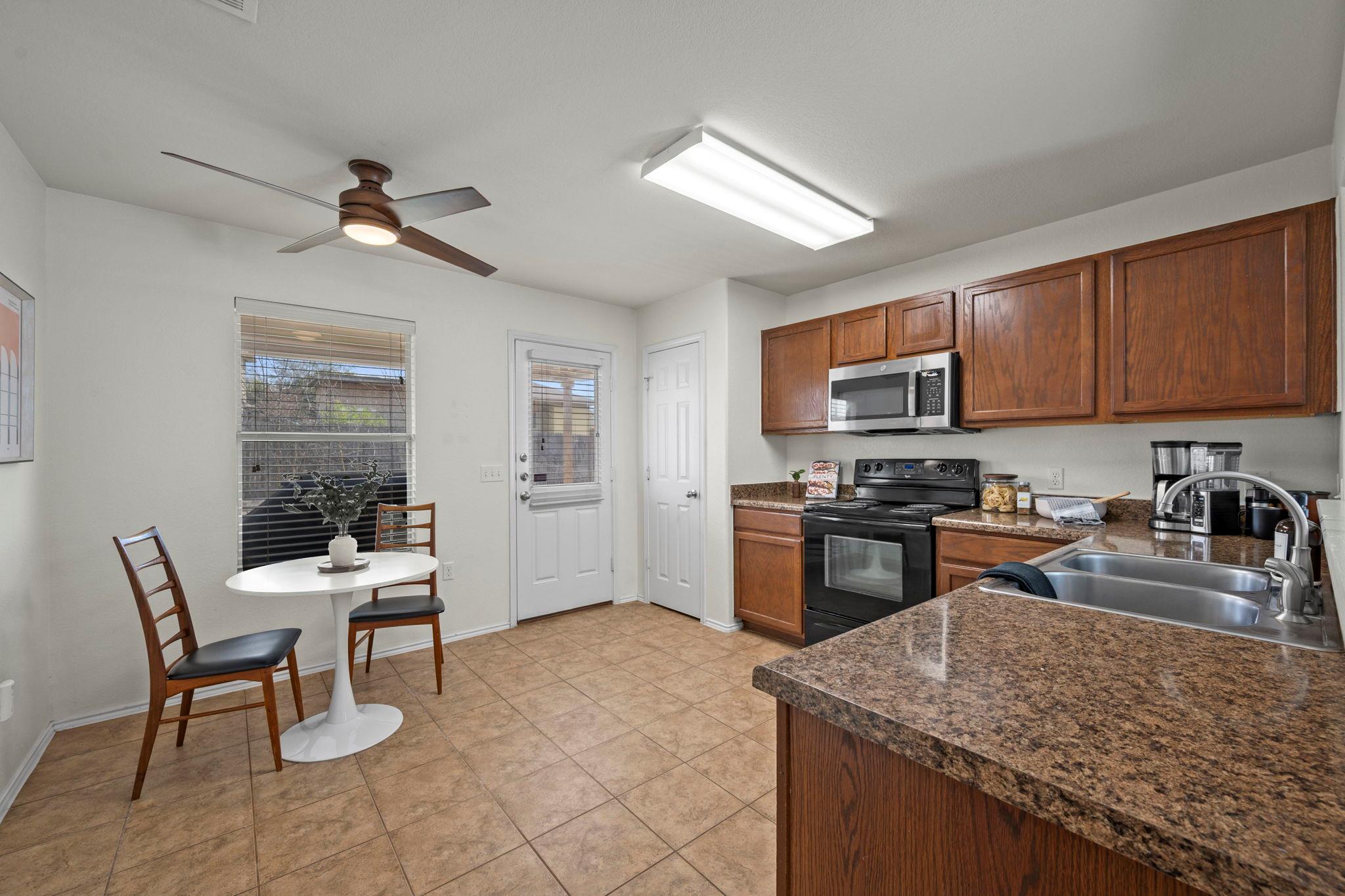 5713 Nelson Oaks Dr, Austin, TX 78724