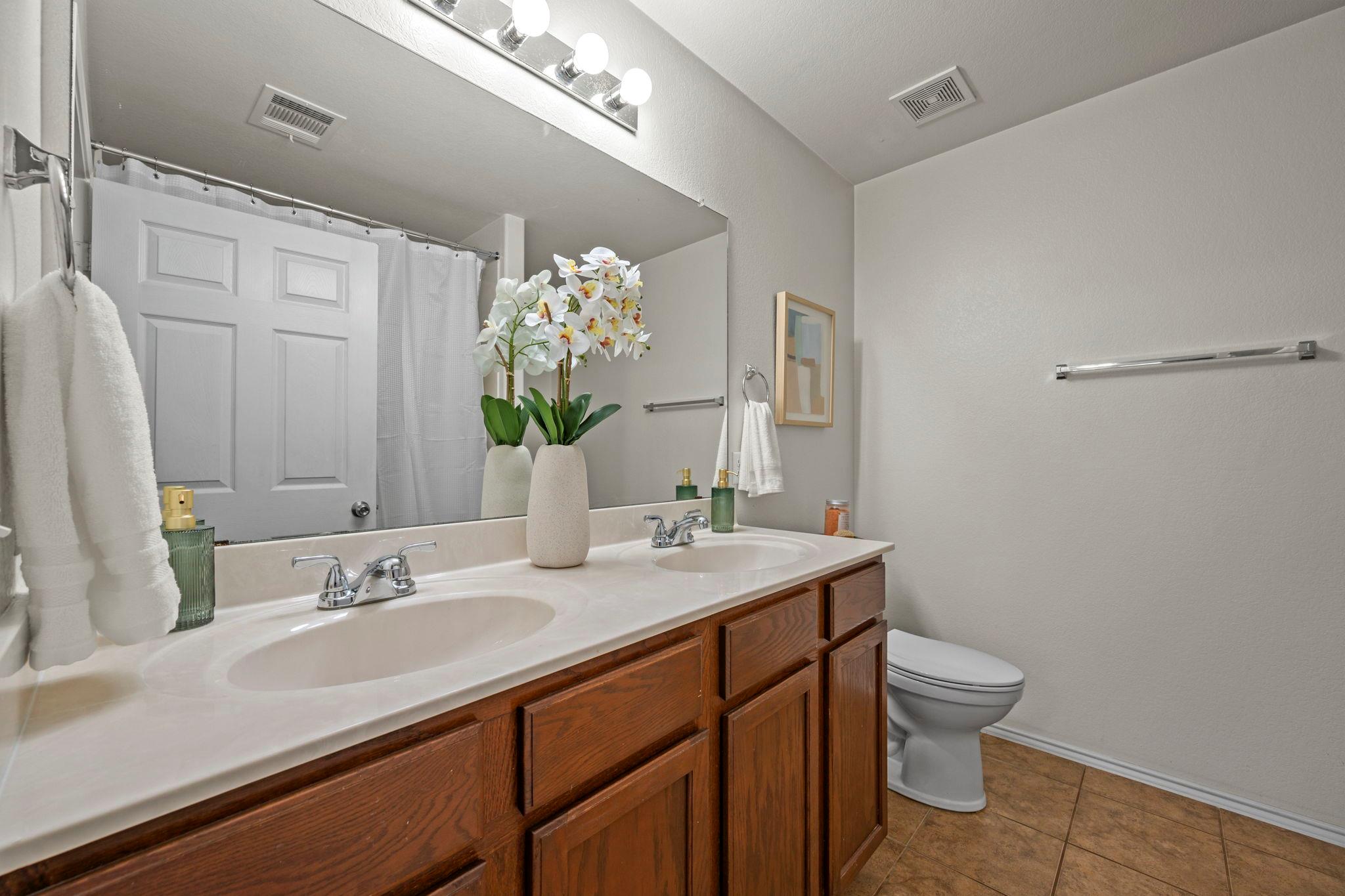 5713 Nelson Oaks Dr, Austin, TX 78724