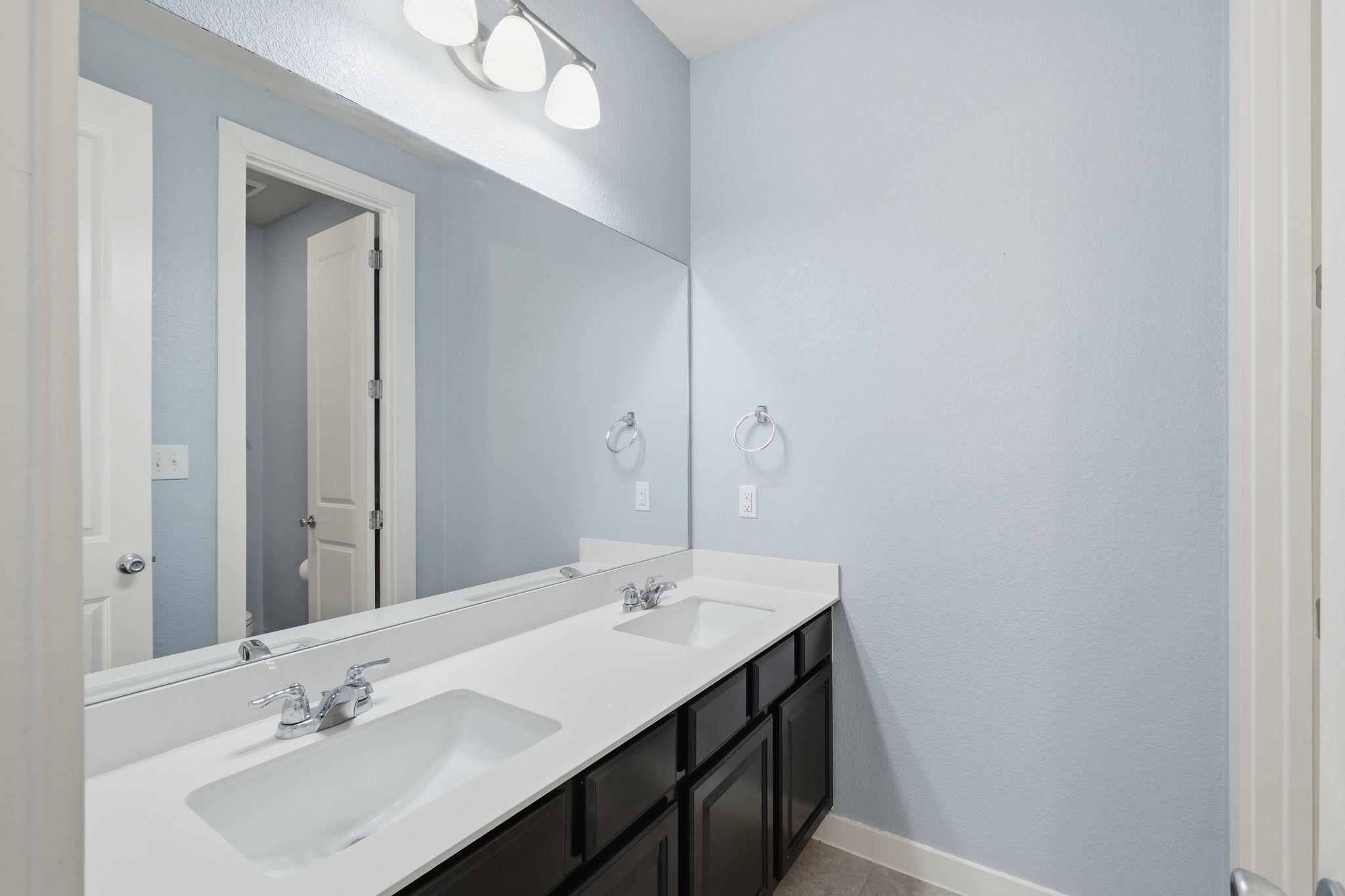 6711 Calabria Dr, Round Rock, TX 78665