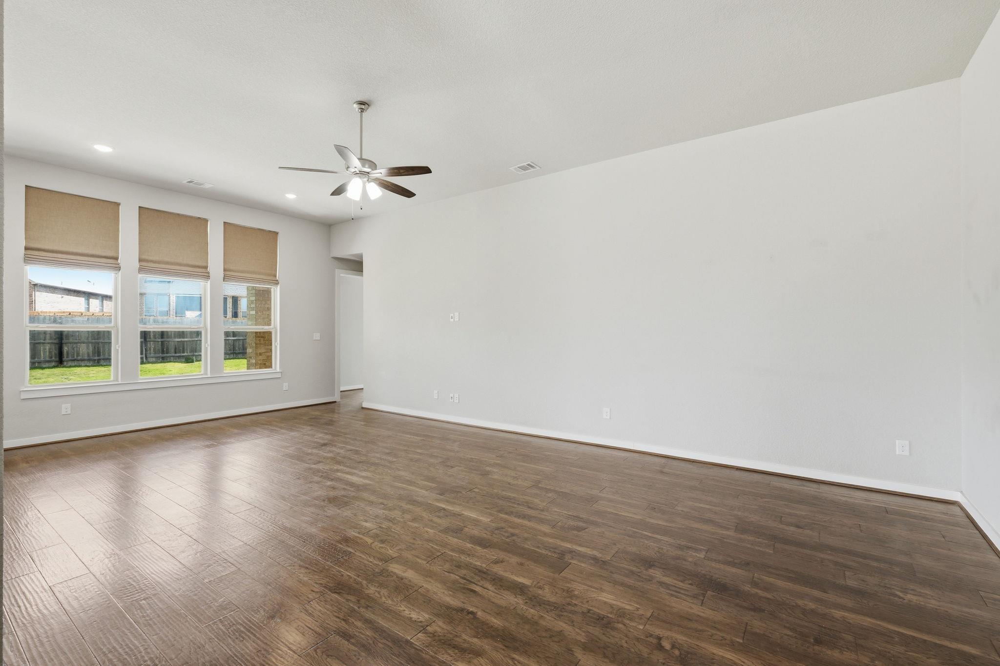 6711 Calabria Dr, Round Rock, TX 78665