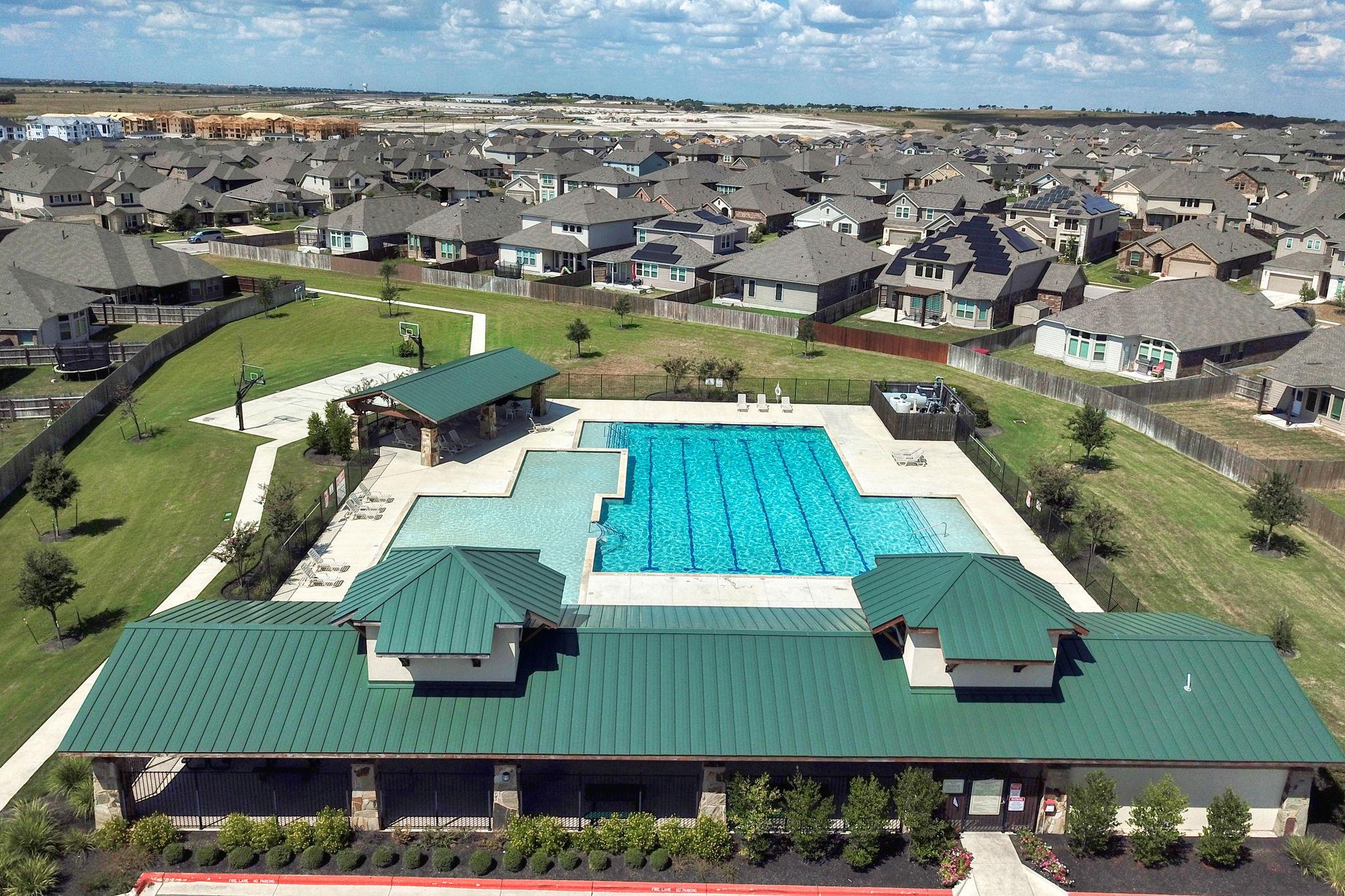 6711 Calabria Dr, Round Rock, TX 78665