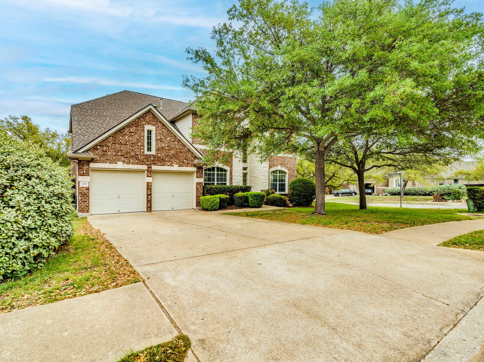 1301 Horseback Holw, Austin, TX 78732