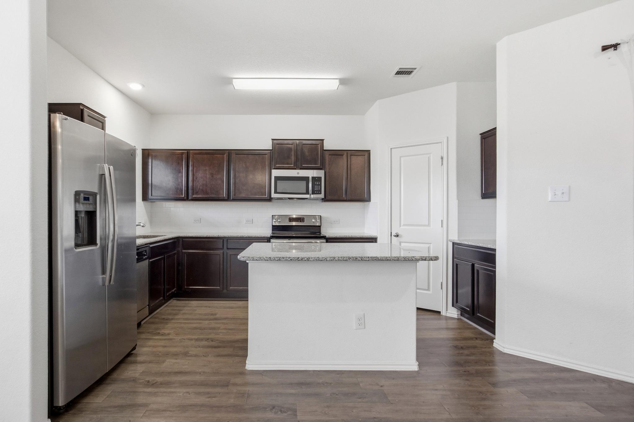 470 Major Lee Ln # 20H, Jarrell, TX 76537