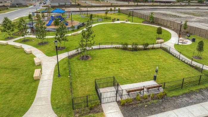 204 ADDISON Pl, Lockhart, TX 78644