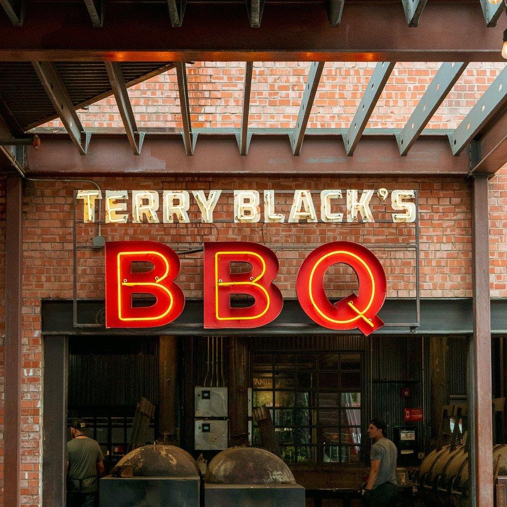 204 ADDISON Pl, Lockhart, TX 78644