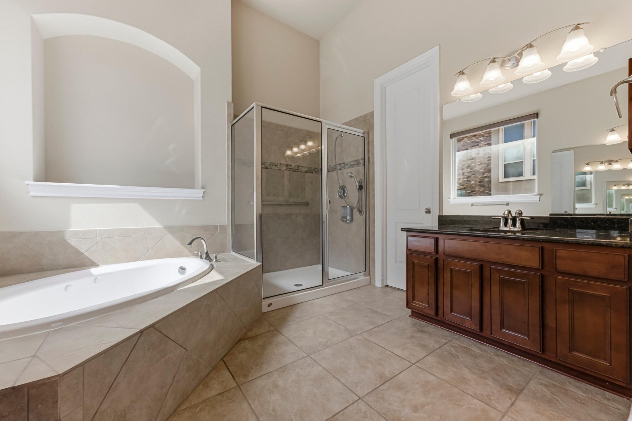 16100 Zagros Way, Austin, TX 78738