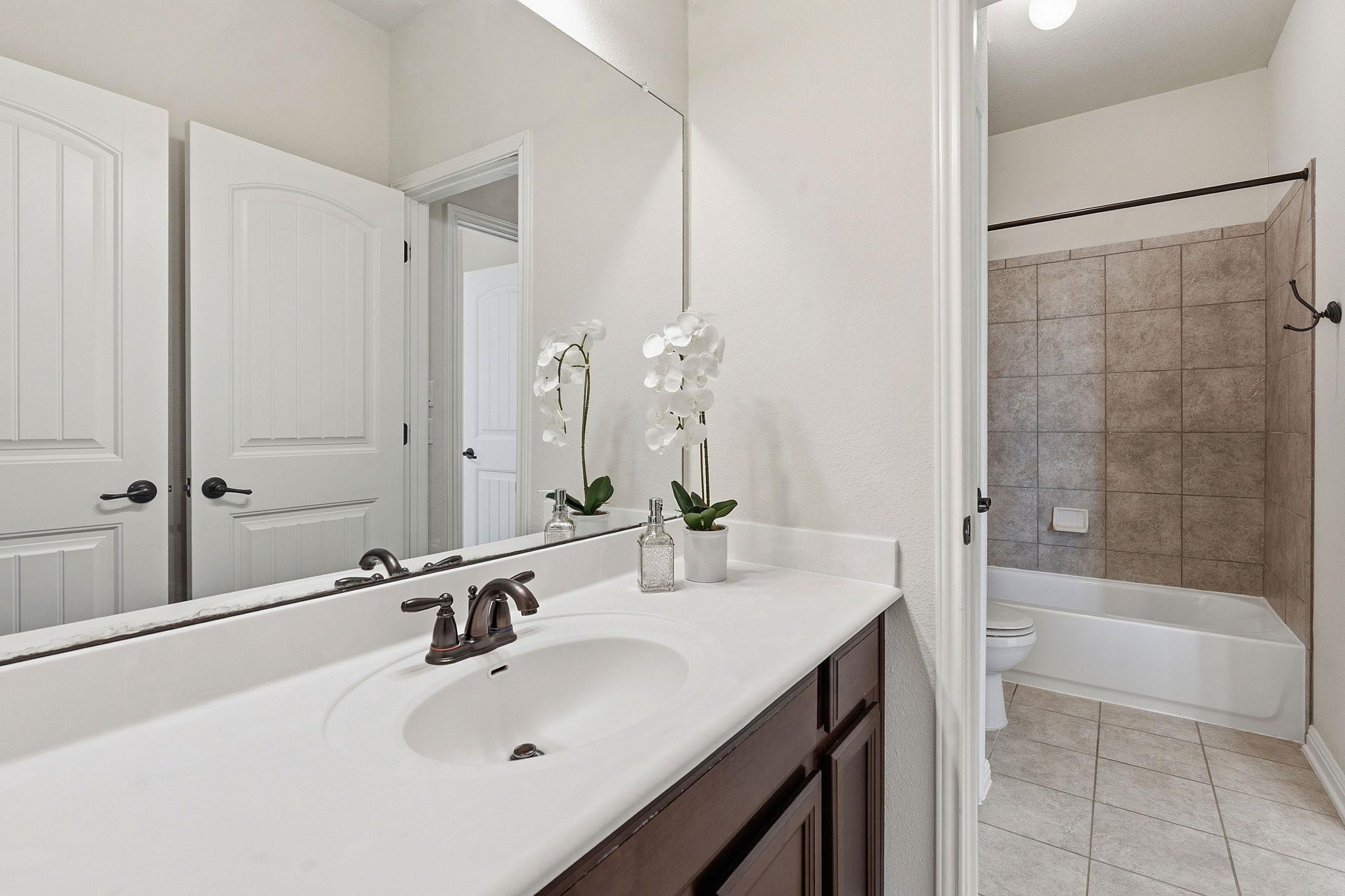 3815 Avery Woods Ln, Cedar Park, TX 78613