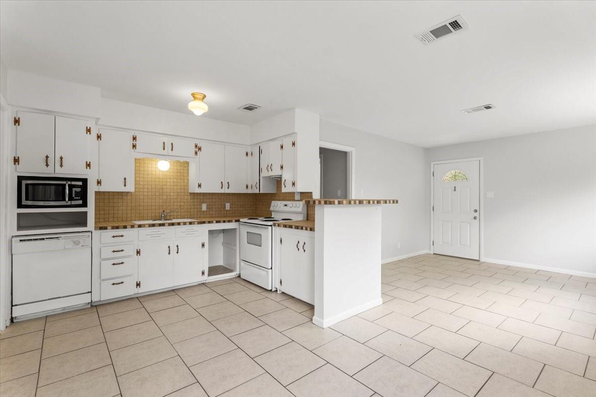 3306 Westhill Dr # A, Austin, TX 78704