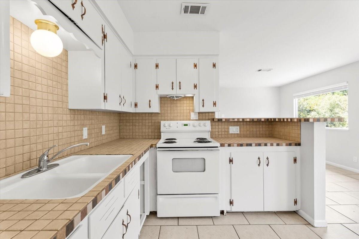 3306 Westhill Dr # A, Austin, TX 78704