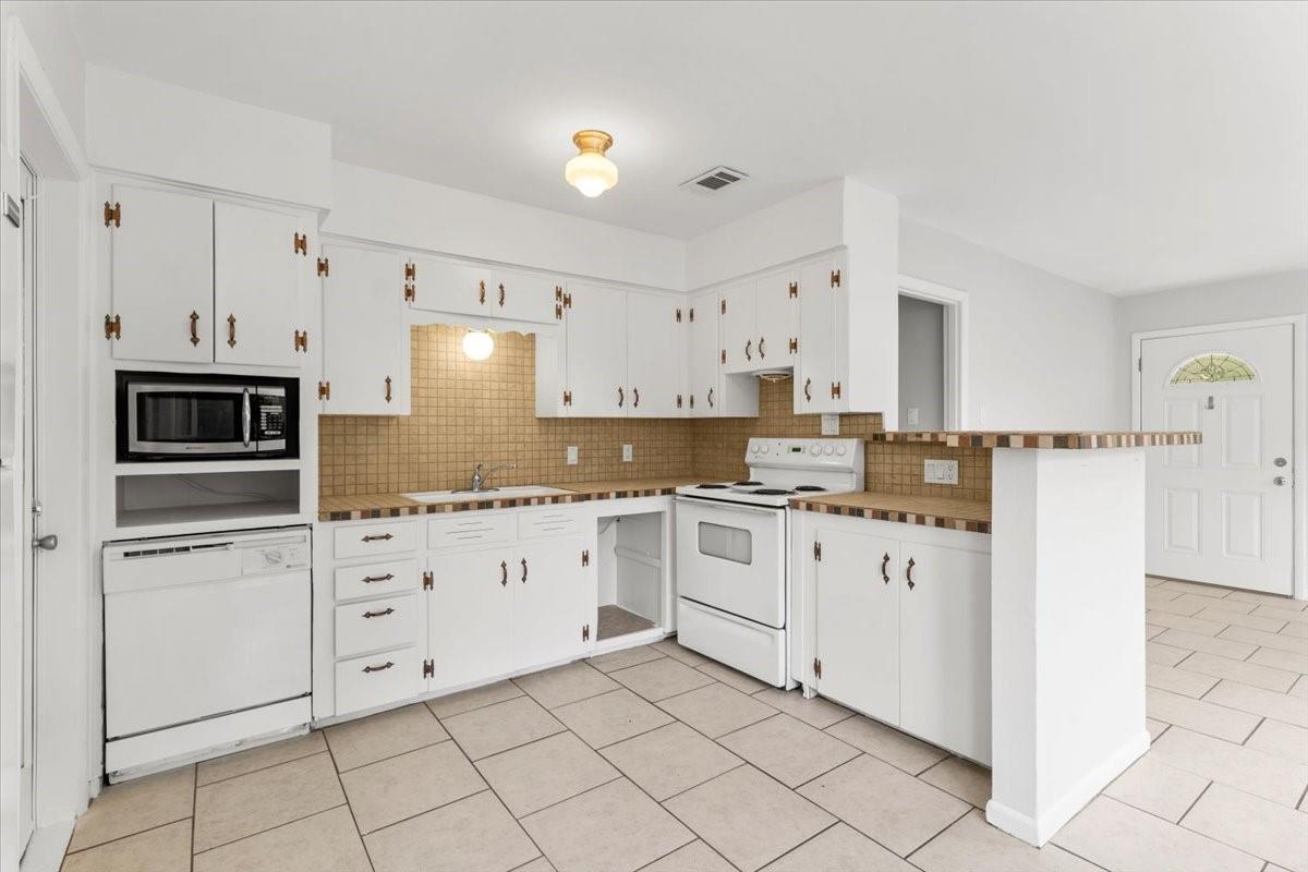 3306 Westhill Dr # A, Austin, TX 78704