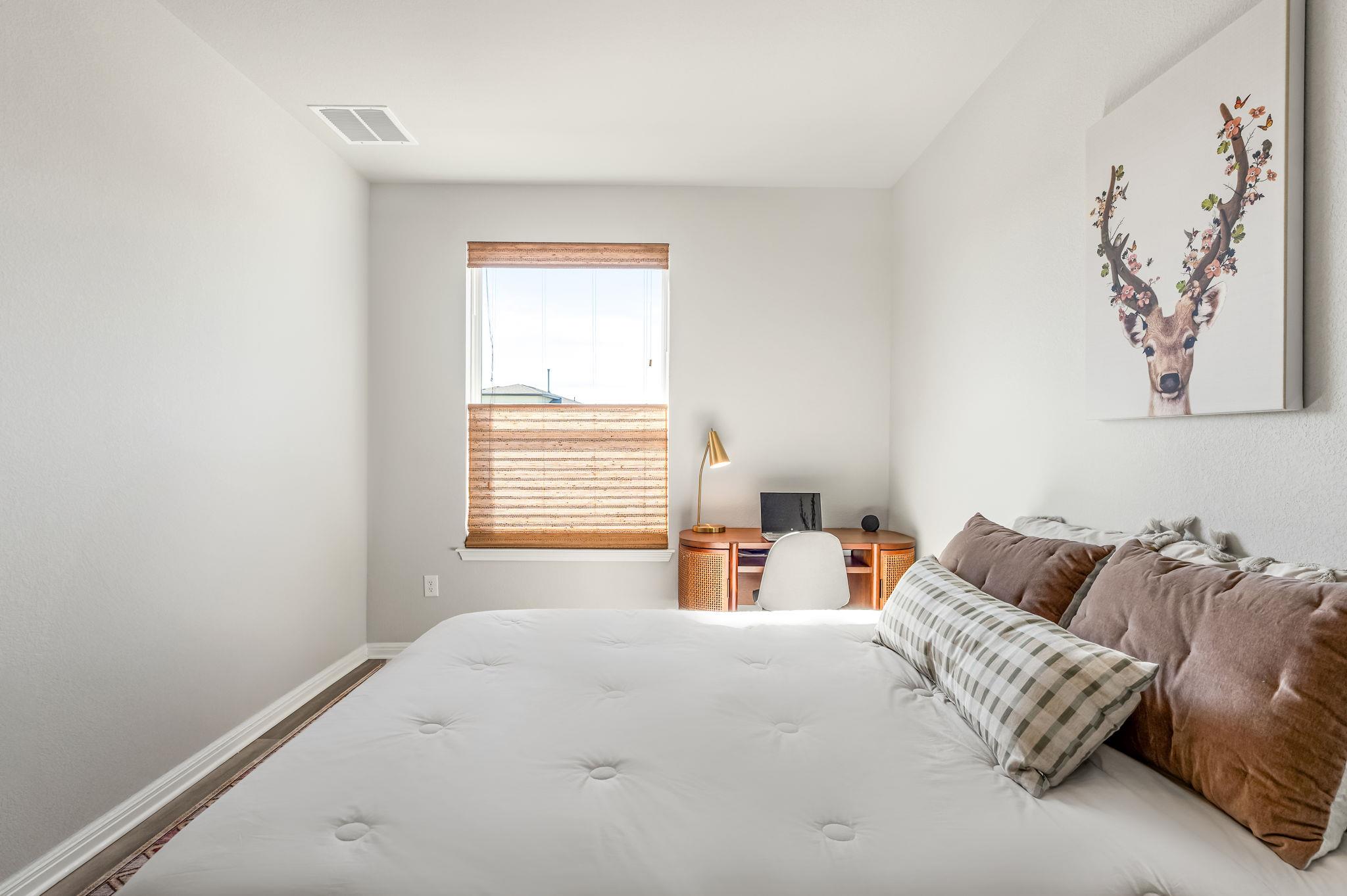 5400 Baythorne Dr # A, Austin, TX 78747