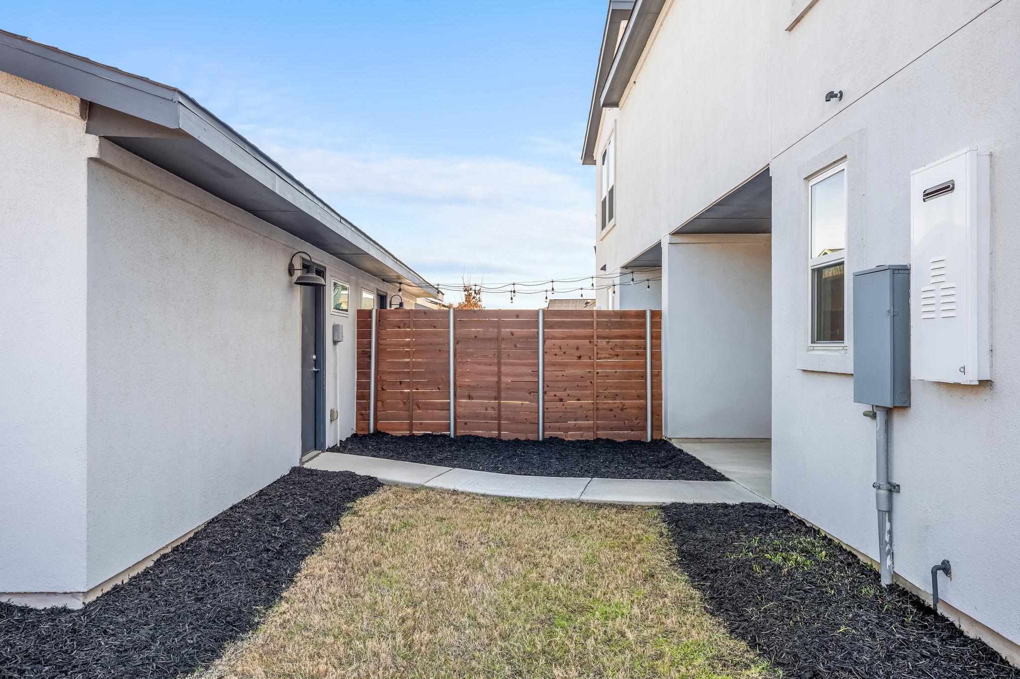 5400 Baythorne Dr # A, Austin, TX 78747