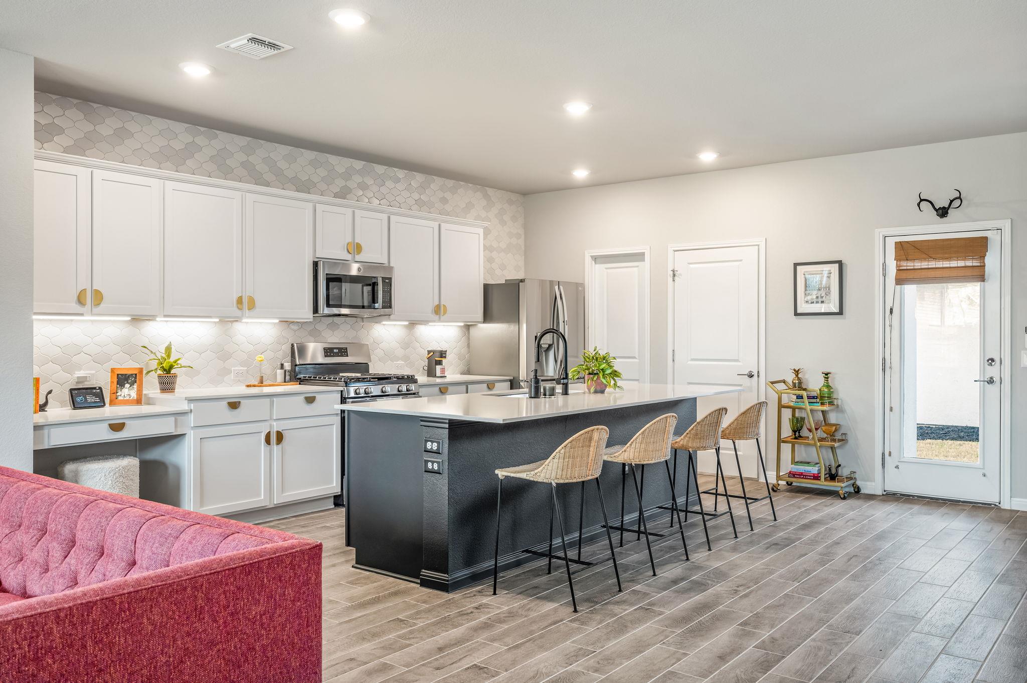 5400 Baythorne Dr # A, Austin, TX 78747