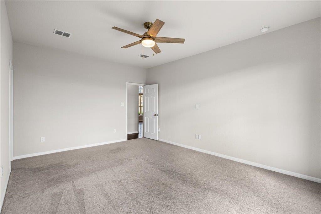 1012 Goldilocks Ln, Manchaca, TX 78652