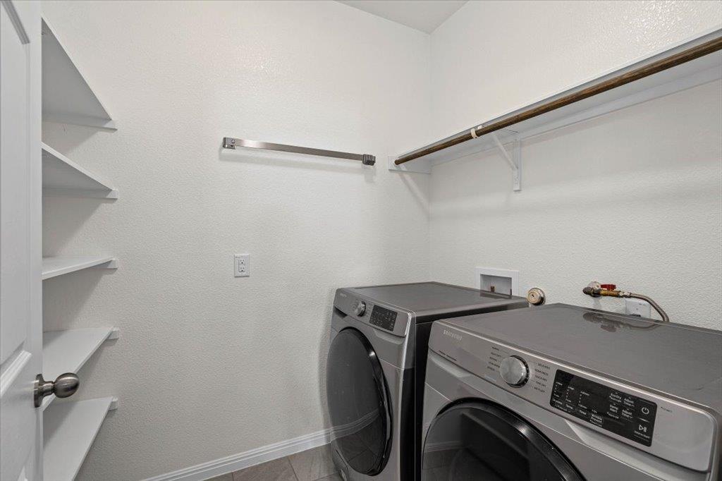 1012 Goldilocks Ln, Manchaca, TX 78652