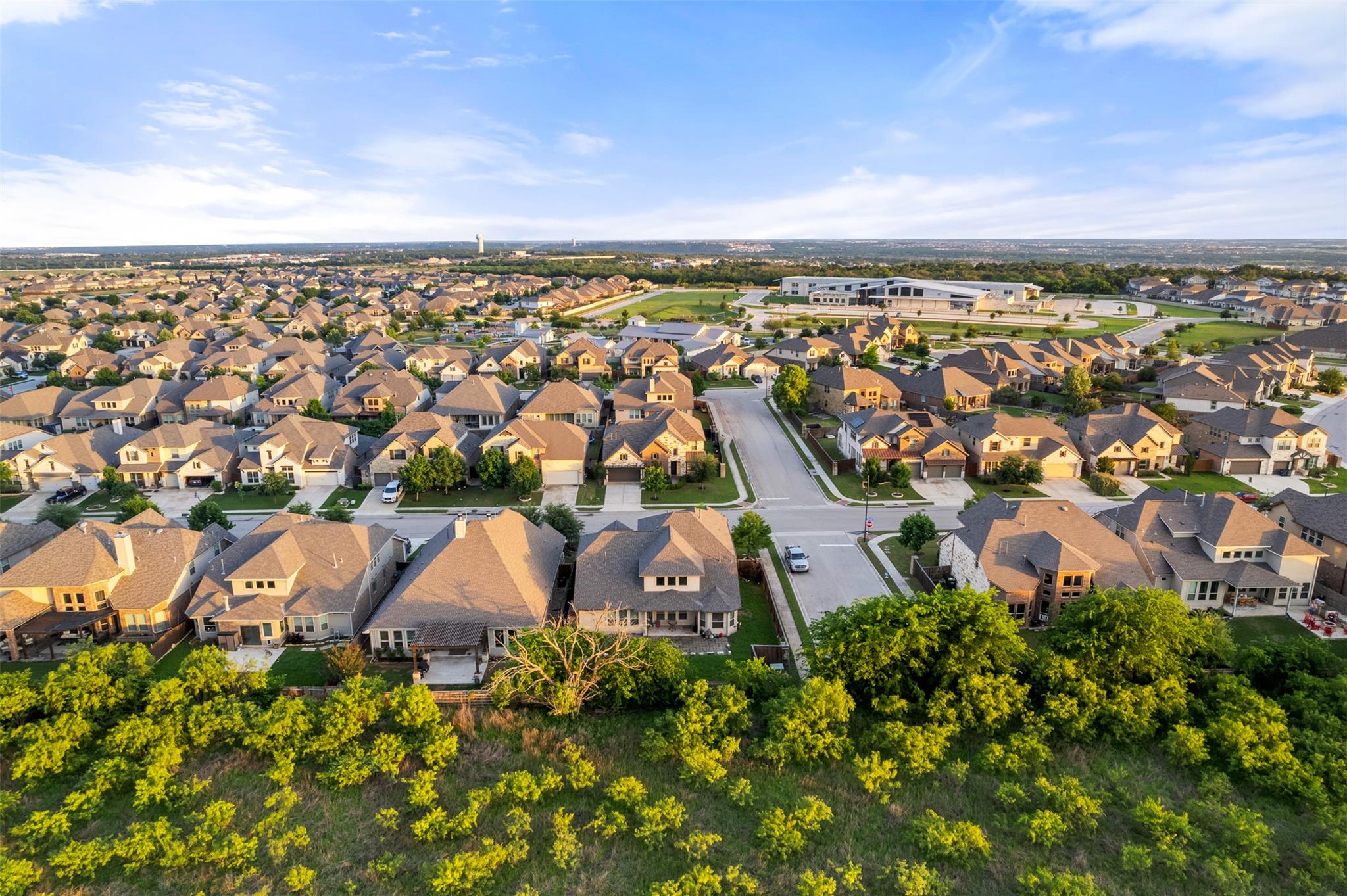 401 Daniel Xing, Liberty Hill, TX 78642