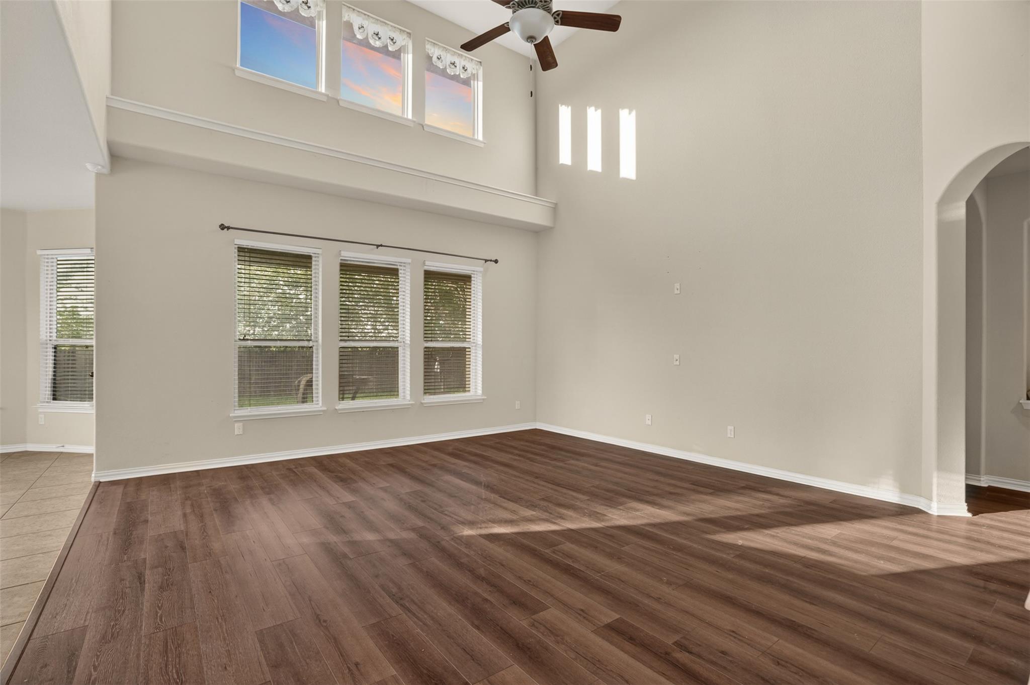 401 Daniel Xing, Liberty Hill, TX 78642