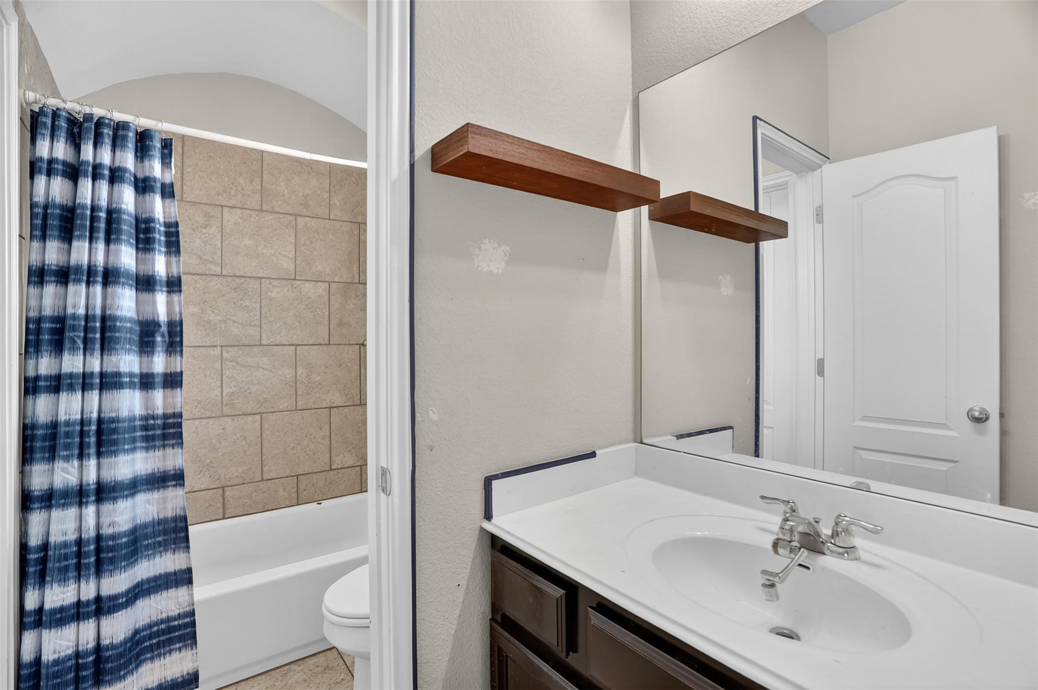 401 Daniel Xing, Liberty Hill, TX 78642