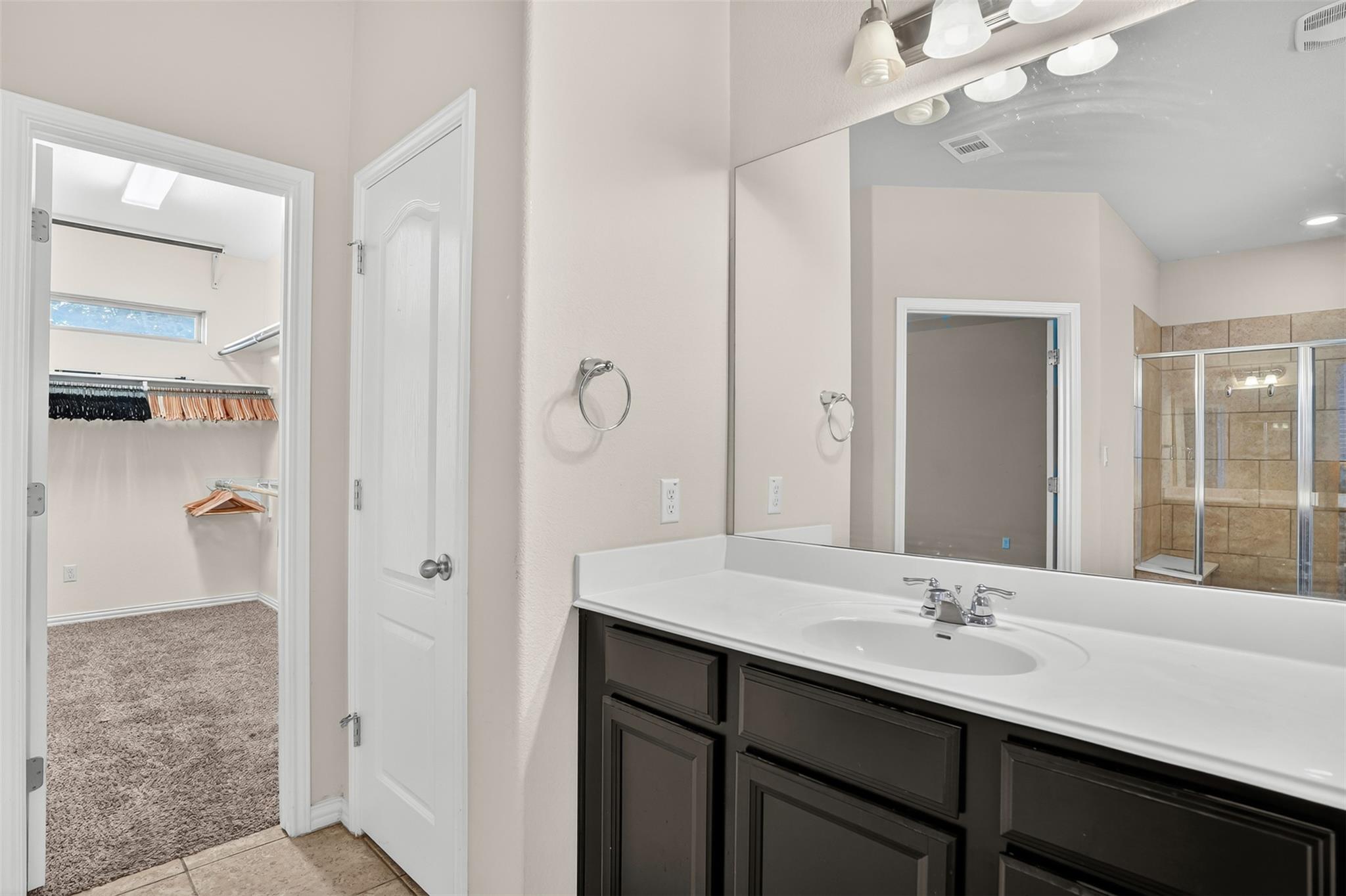 401 Daniel Xing, Liberty Hill, TX 78642