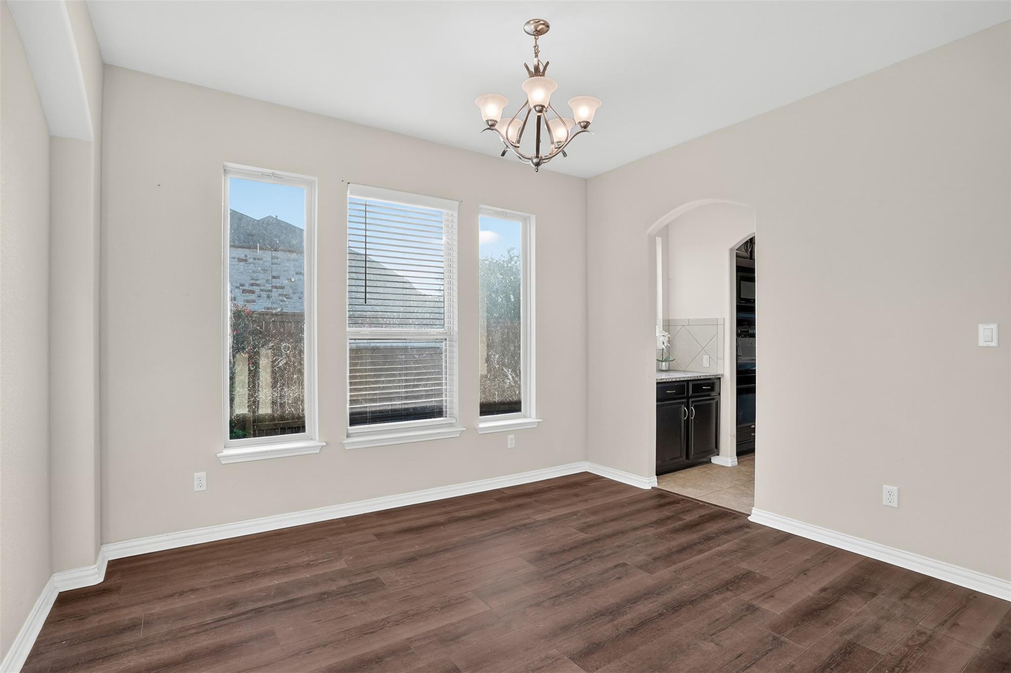 401 Daniel Xing, Liberty Hill, TX 78642