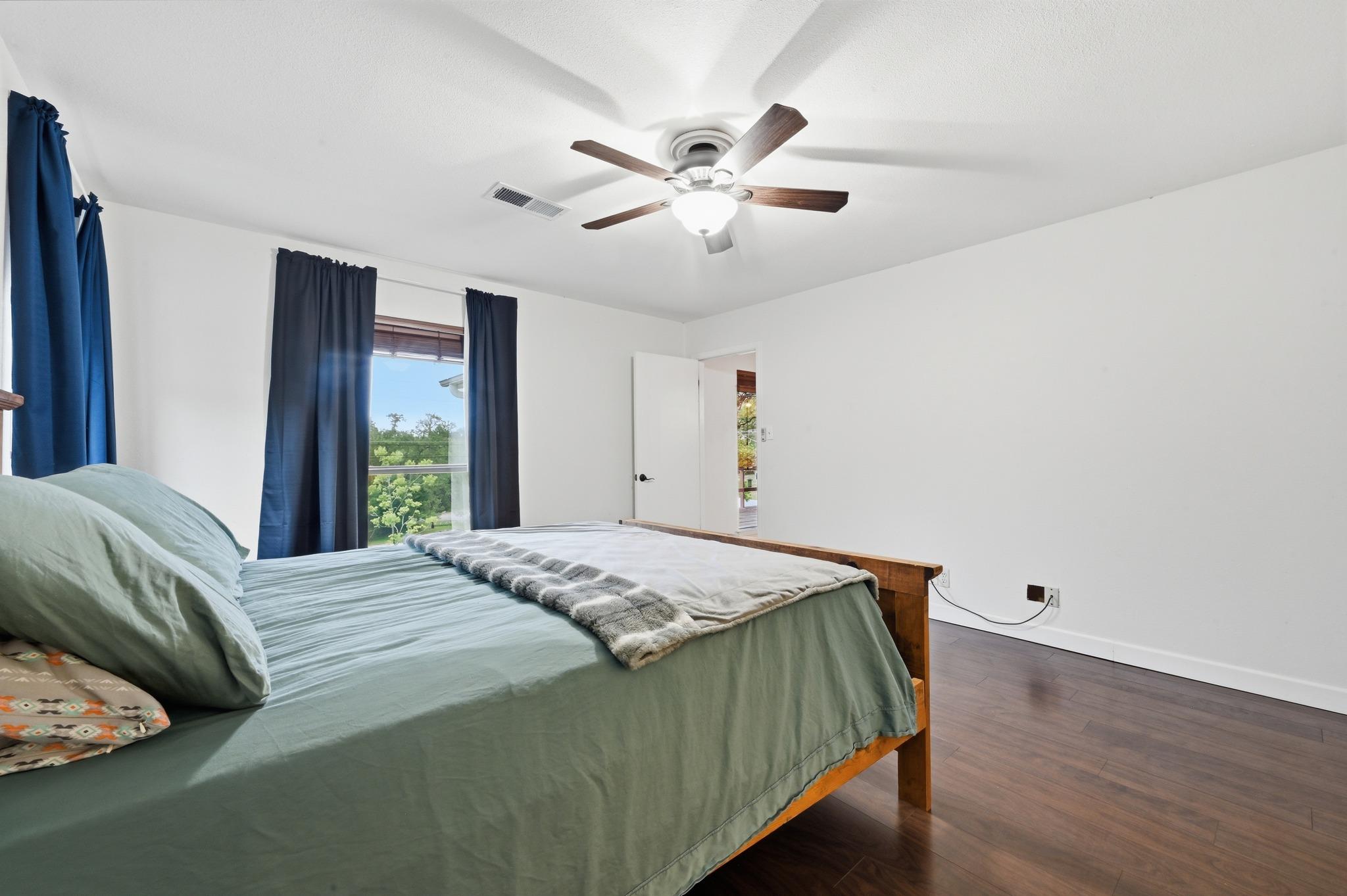 636 Galston Dr, Spicewood, TX 78669