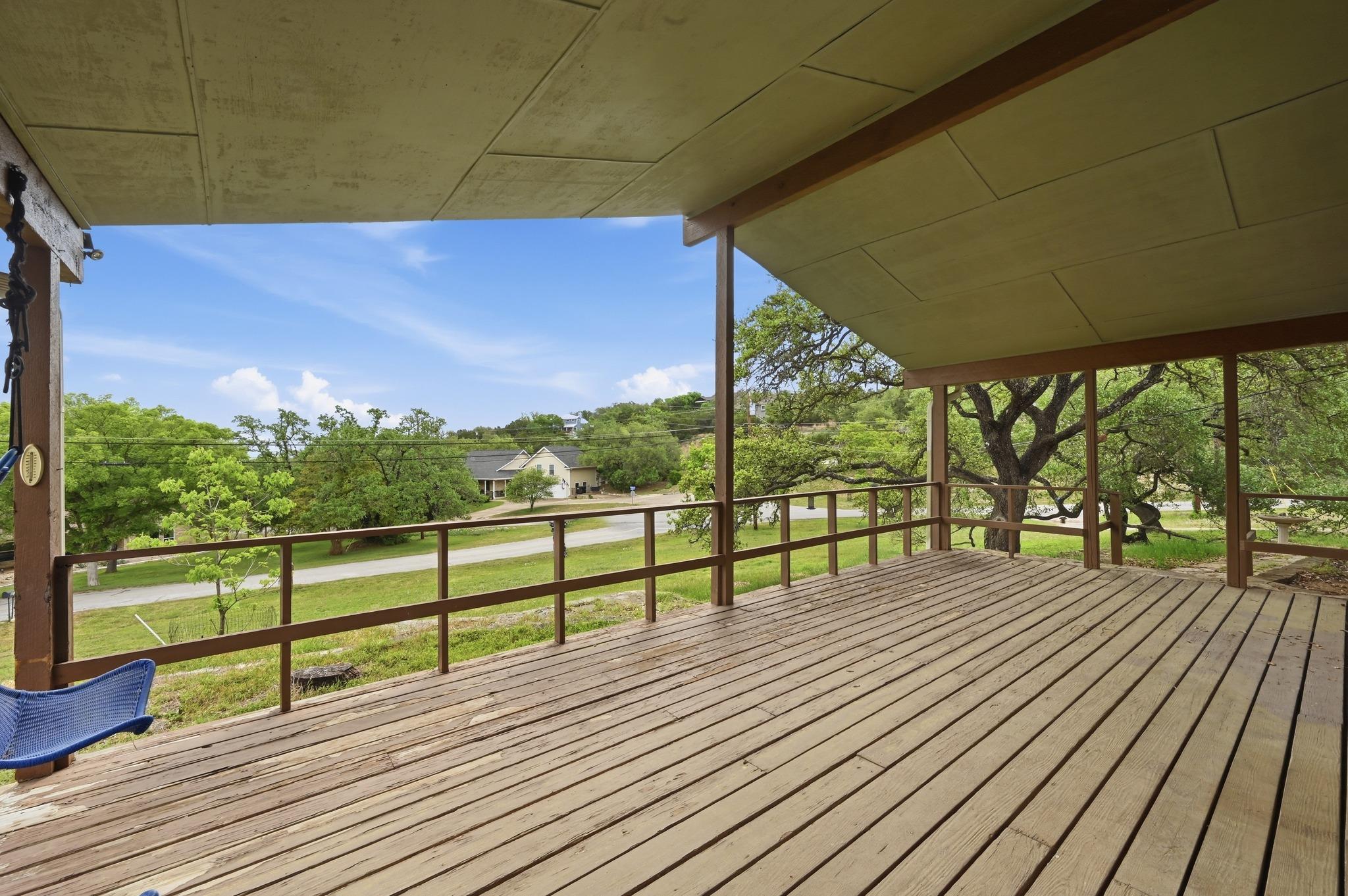 636 Galston Dr, Spicewood, TX 78669