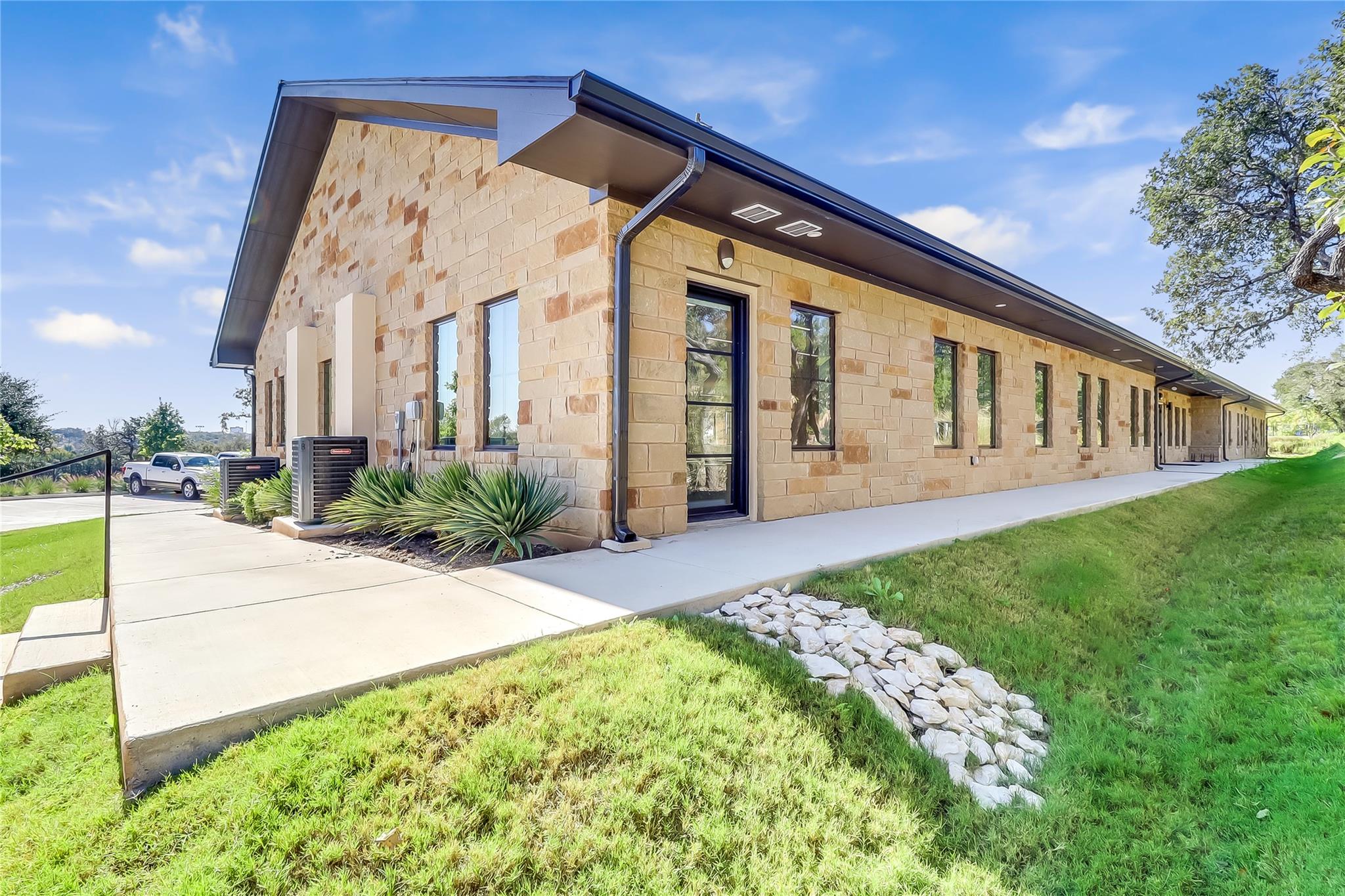 1011 Wilson Ranch Pl # 102, Cedar Park, TX 78613