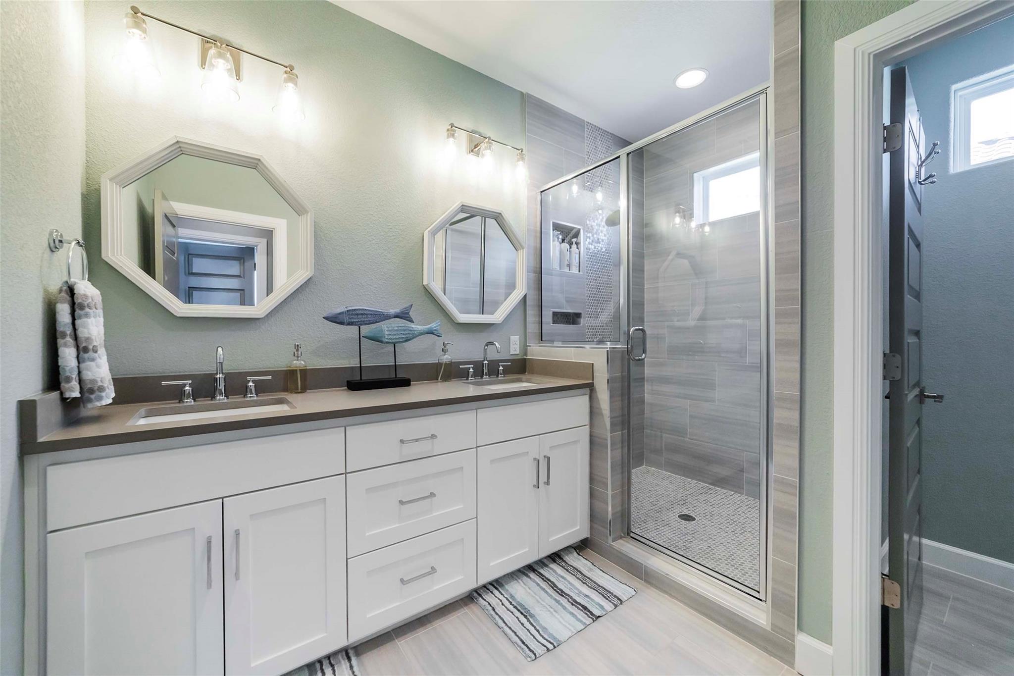 106 Blue Heron Dr, Kingsland, TX 78639