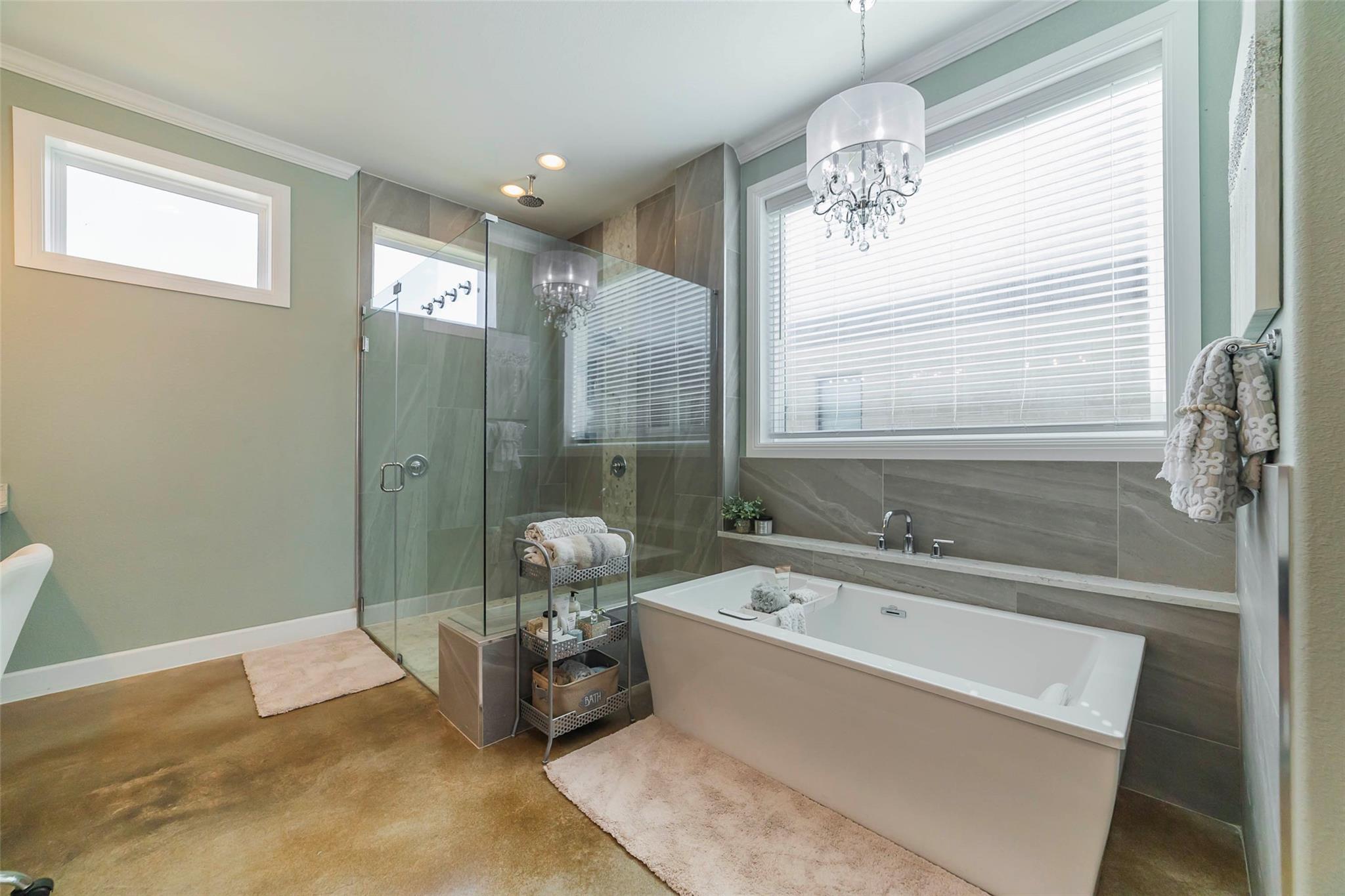 106 Blue Heron Dr, Kingsland, TX 78639